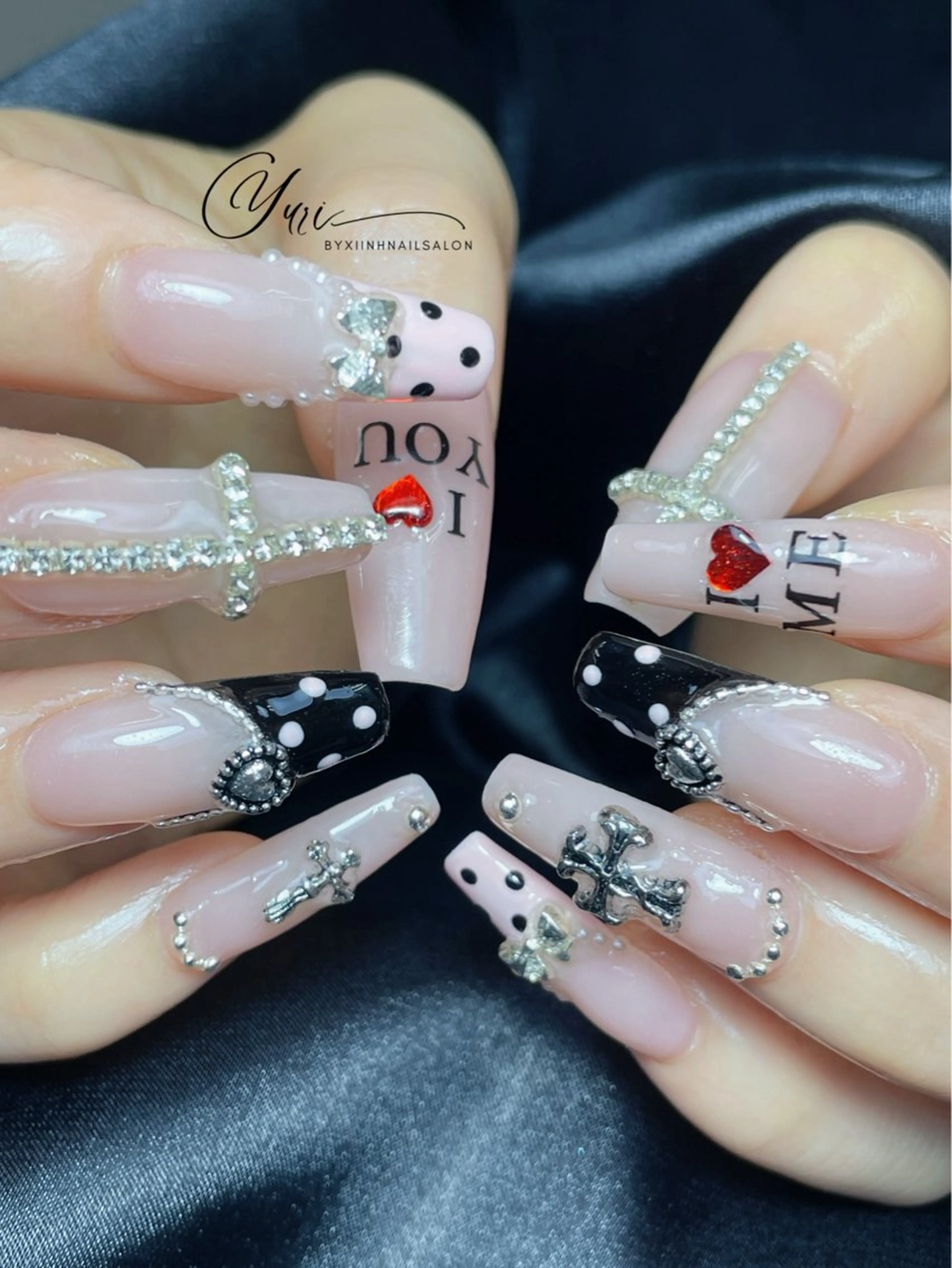 ネイル チークネイル 桜ネイル 長さ出し フットネイル ジェルネイル ハンドネイル YURI NAILのネイルデザイン