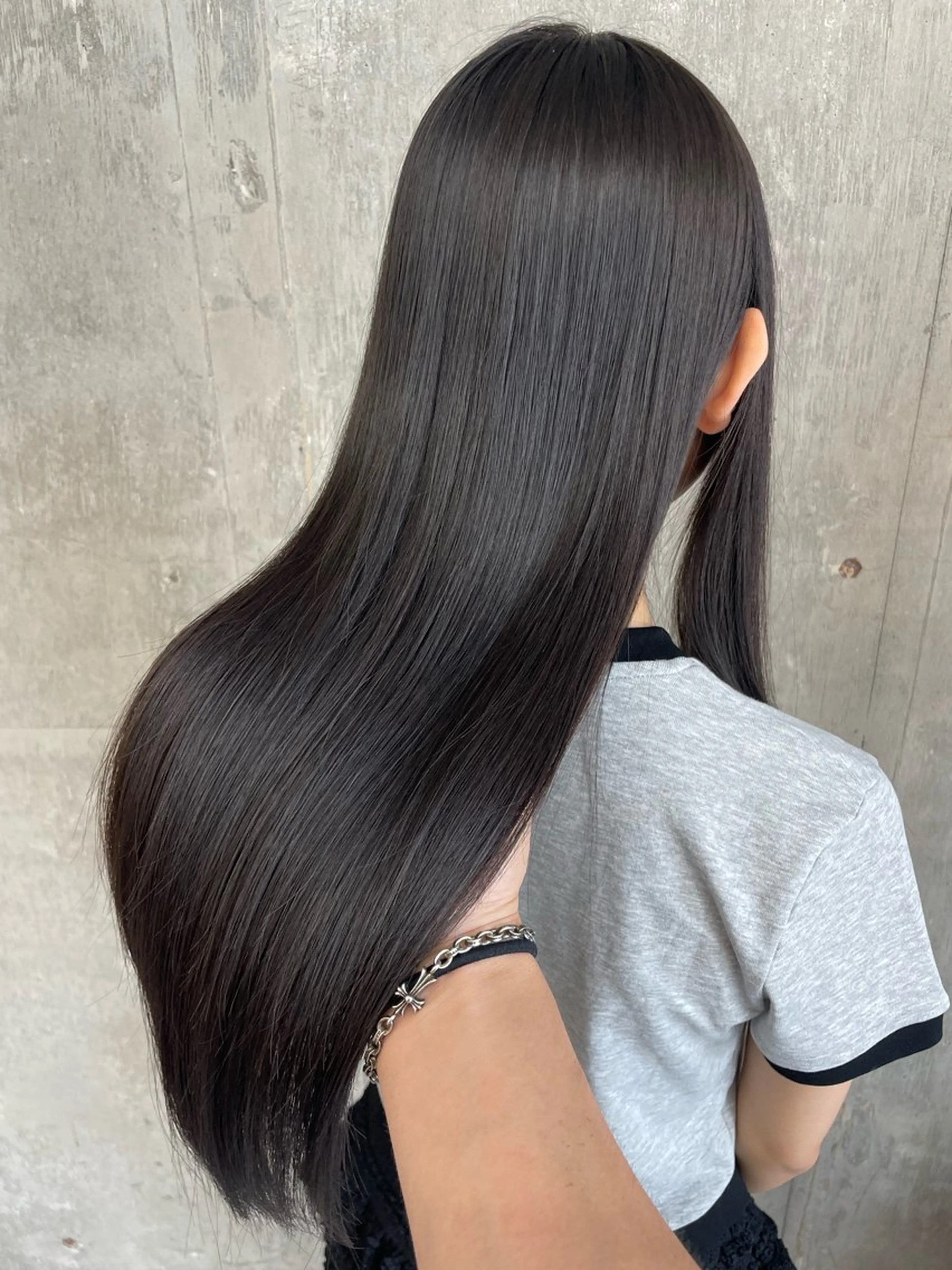 【新規様】【当日予約限定50%OFF】前髪、後れ毛のみの酸性ストレート+前髪、後れ毛カットの写真