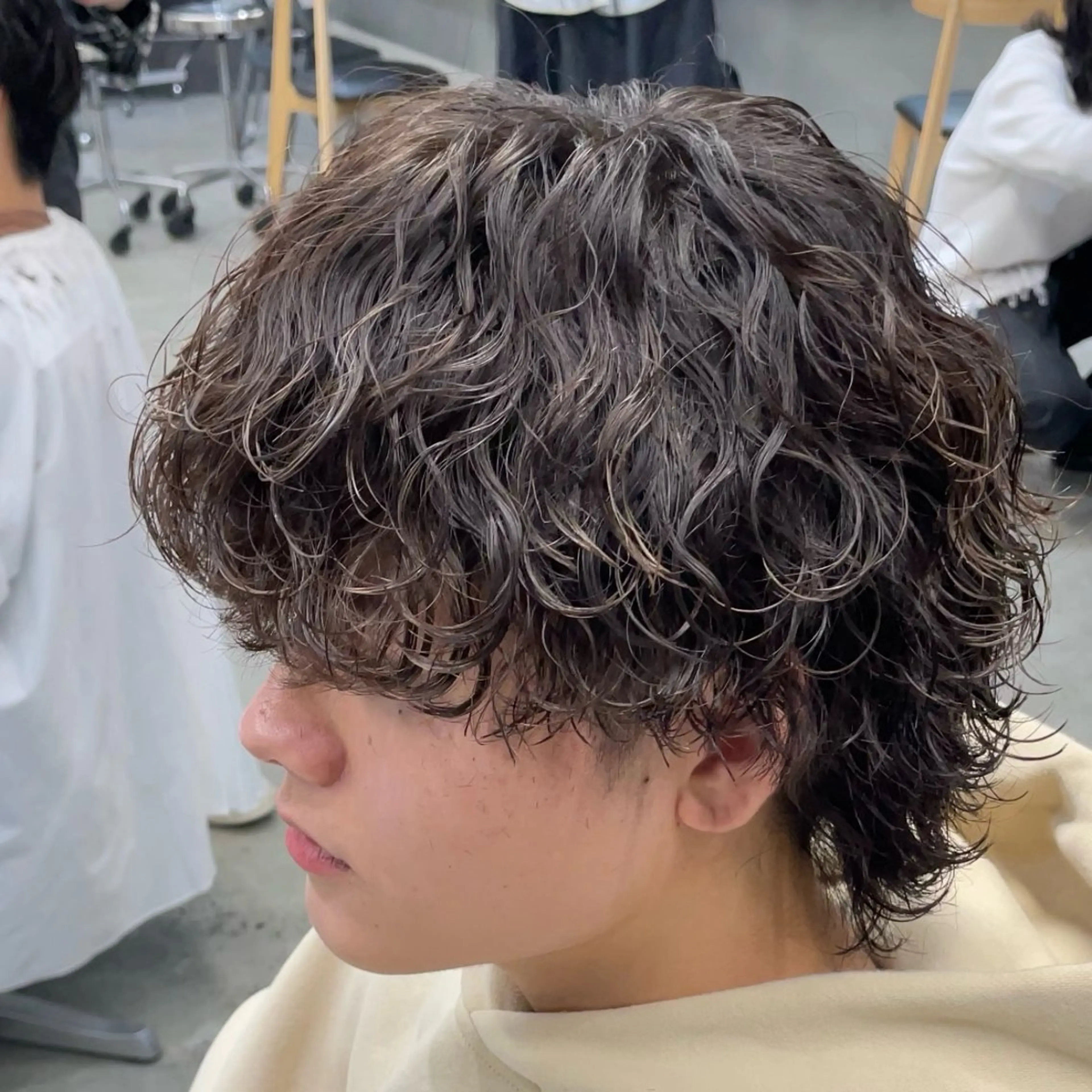 セミロング パーマ ヘアアレンジ メンズ fifth 石川 凪のヘアスタイル