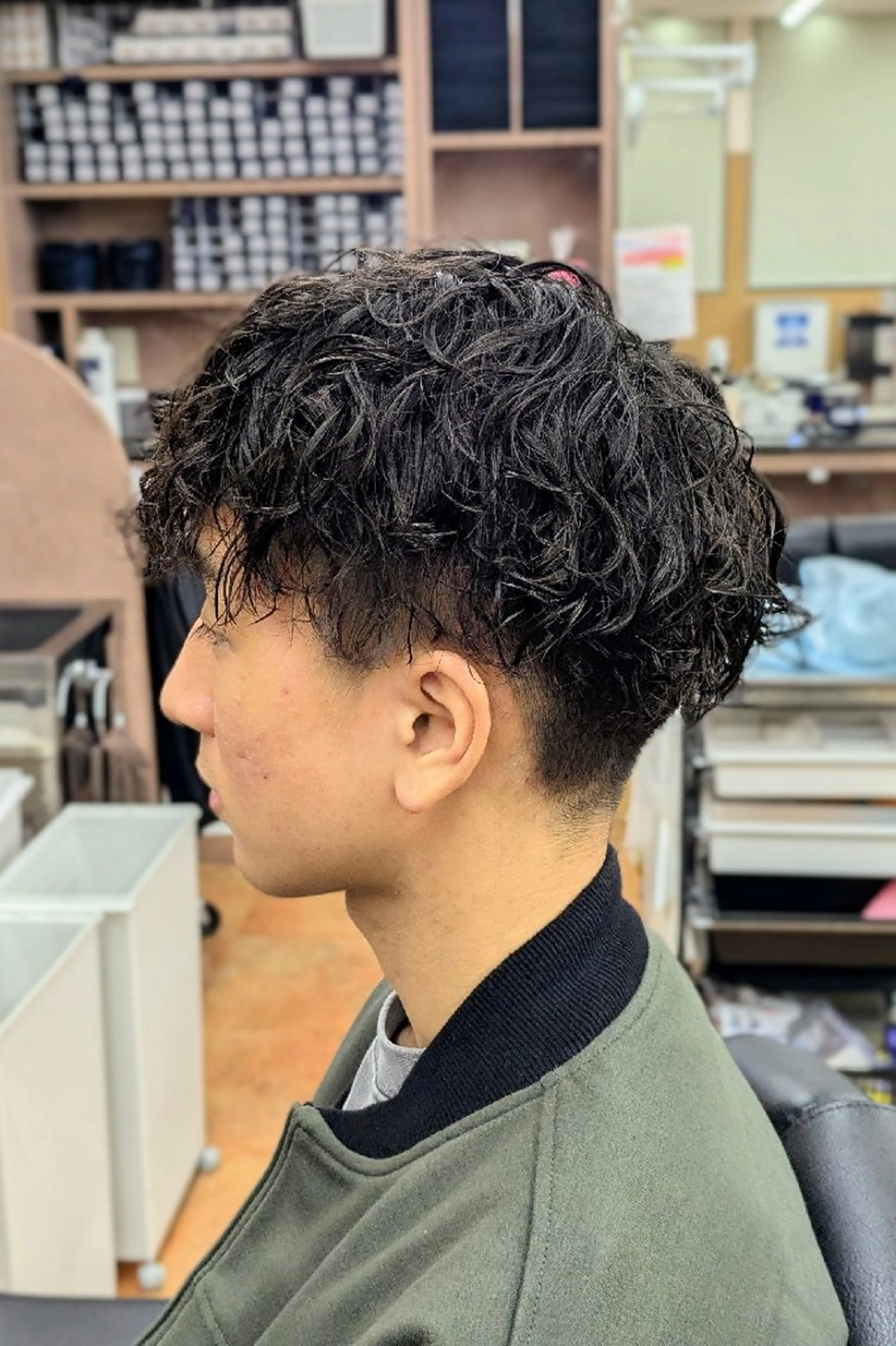 ショート パーマ 理容プラージュ燕三条 福井のヘアスタイル