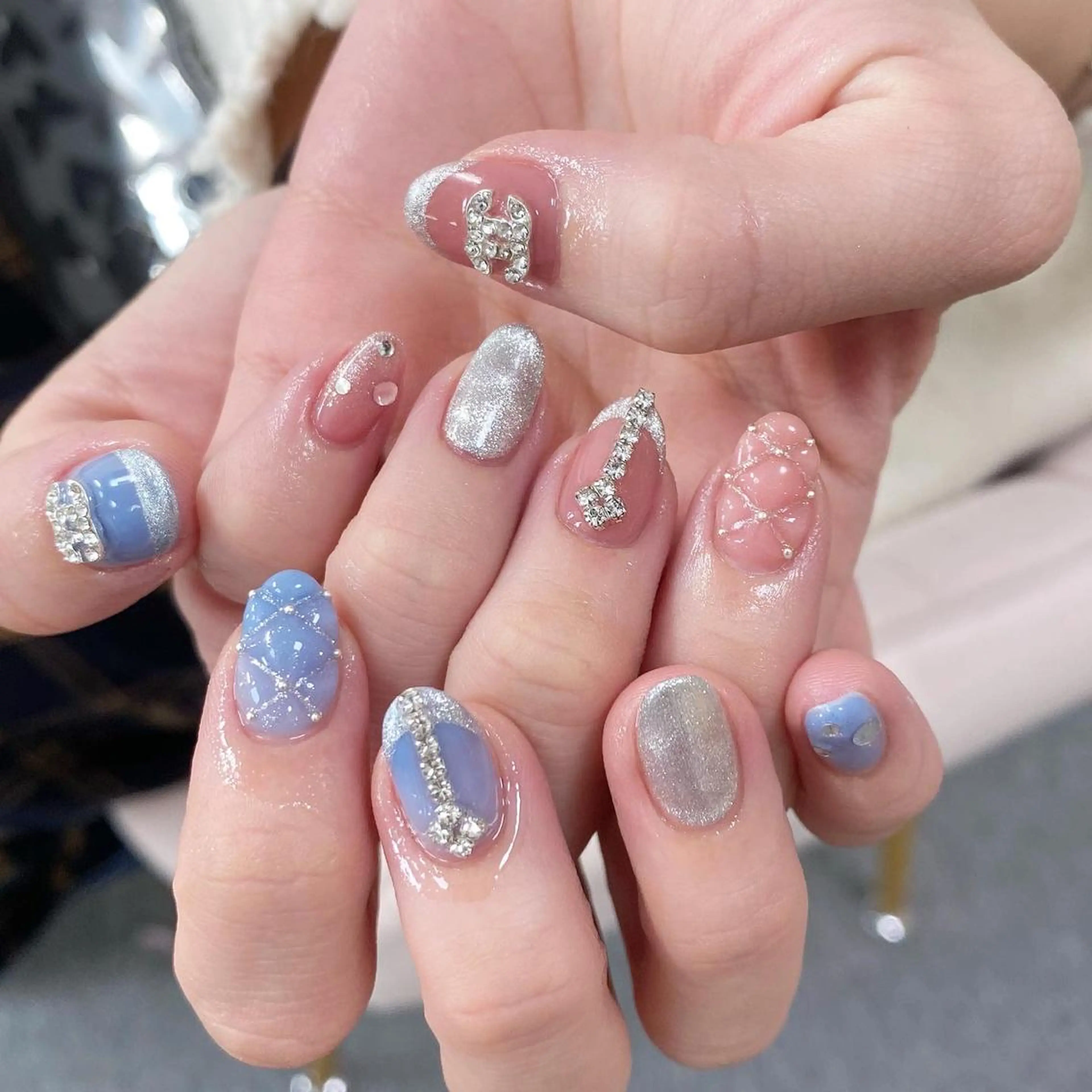 ネイル I pinknail 韓国風·持ち込み専門のネイルデザイン