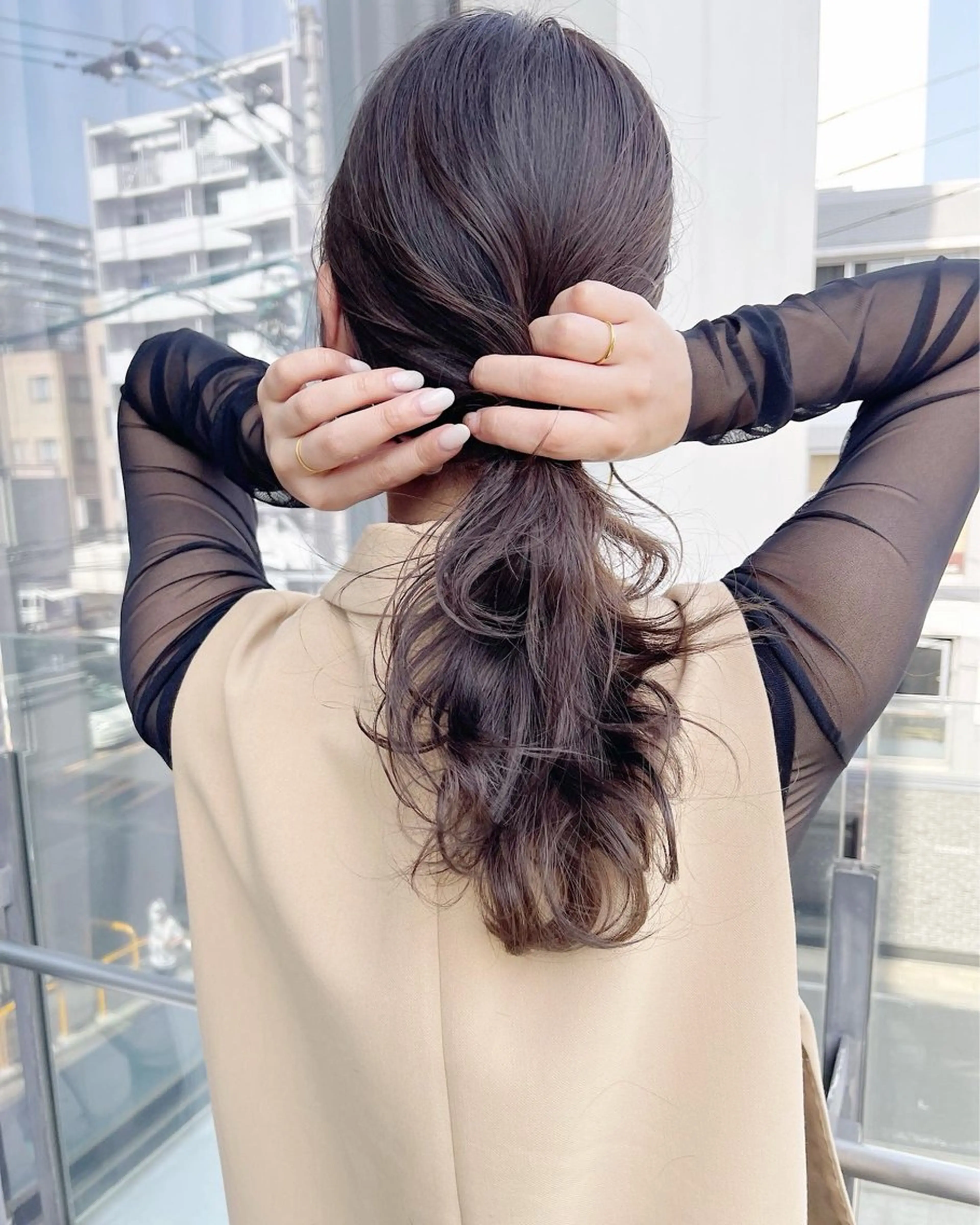 セミロング カラー ベージュカラー グレージュ レイヤーカット ヘアカラー トリートメント AiM 大名　似合わせカットのヘアスタイル