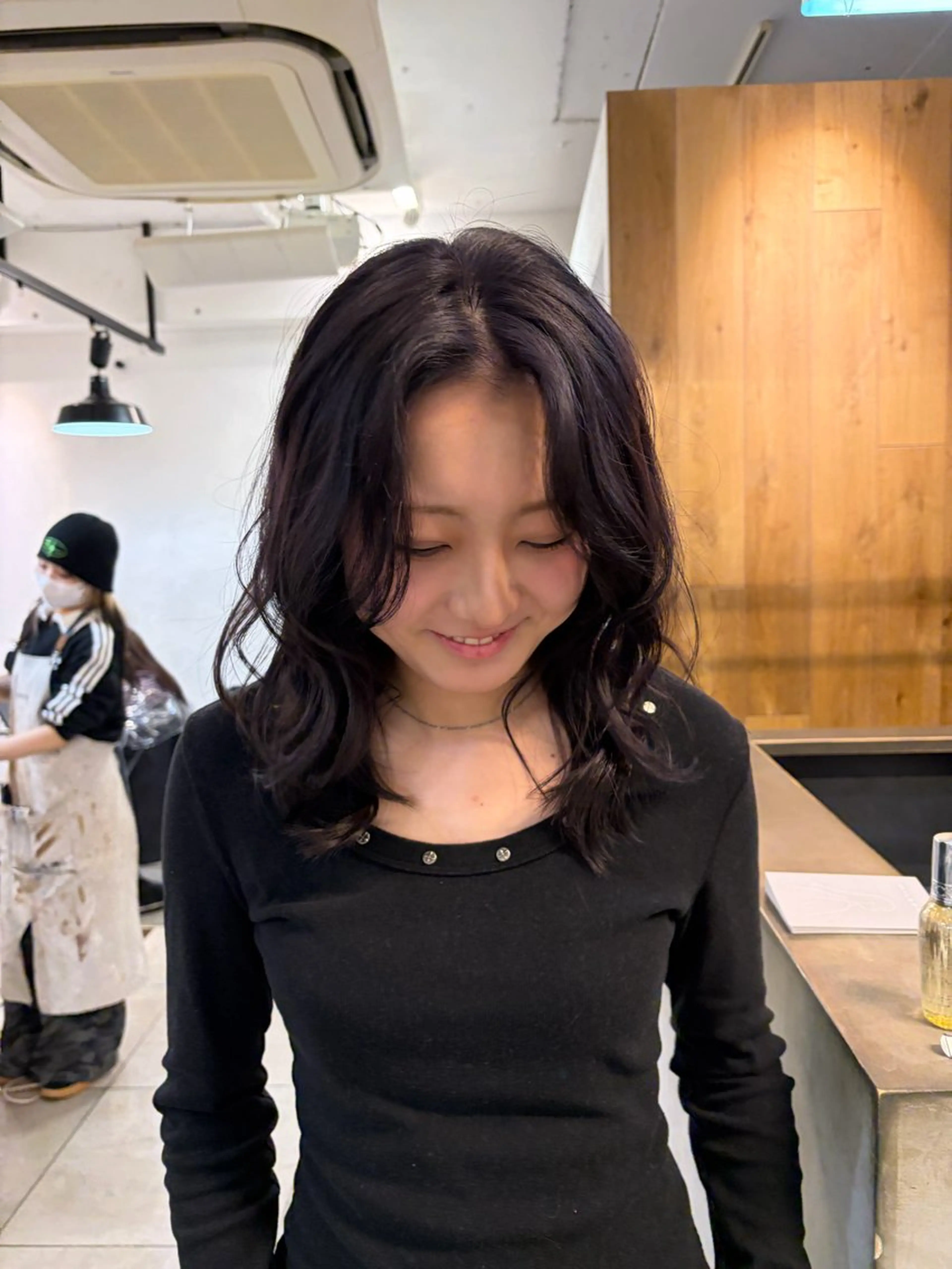 ミディアム カラー ミルクティー× グレージュMOMOのヘアスタイル