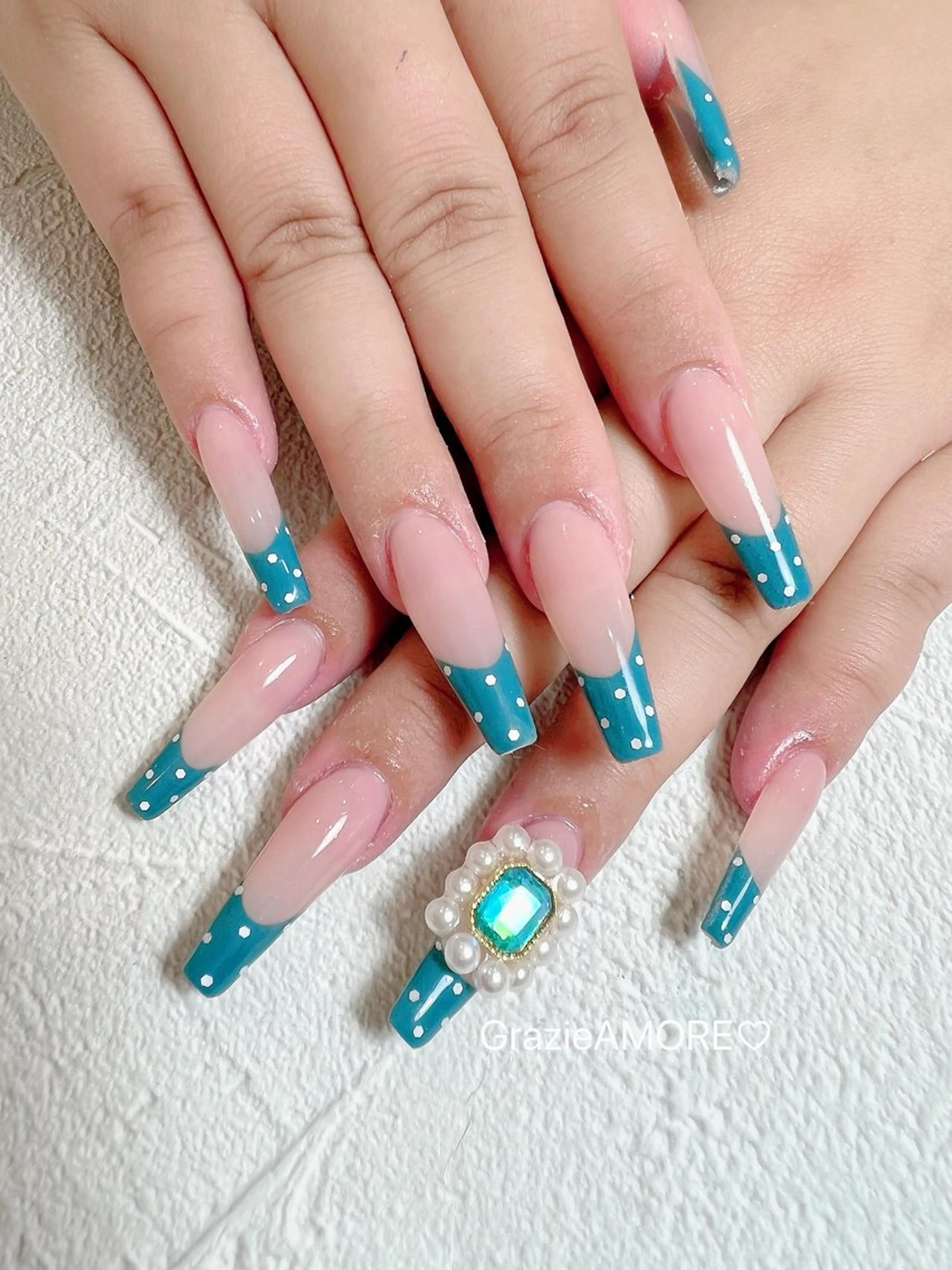 ネイル ハンドネイル Grazie AMOREのネイルデザイン