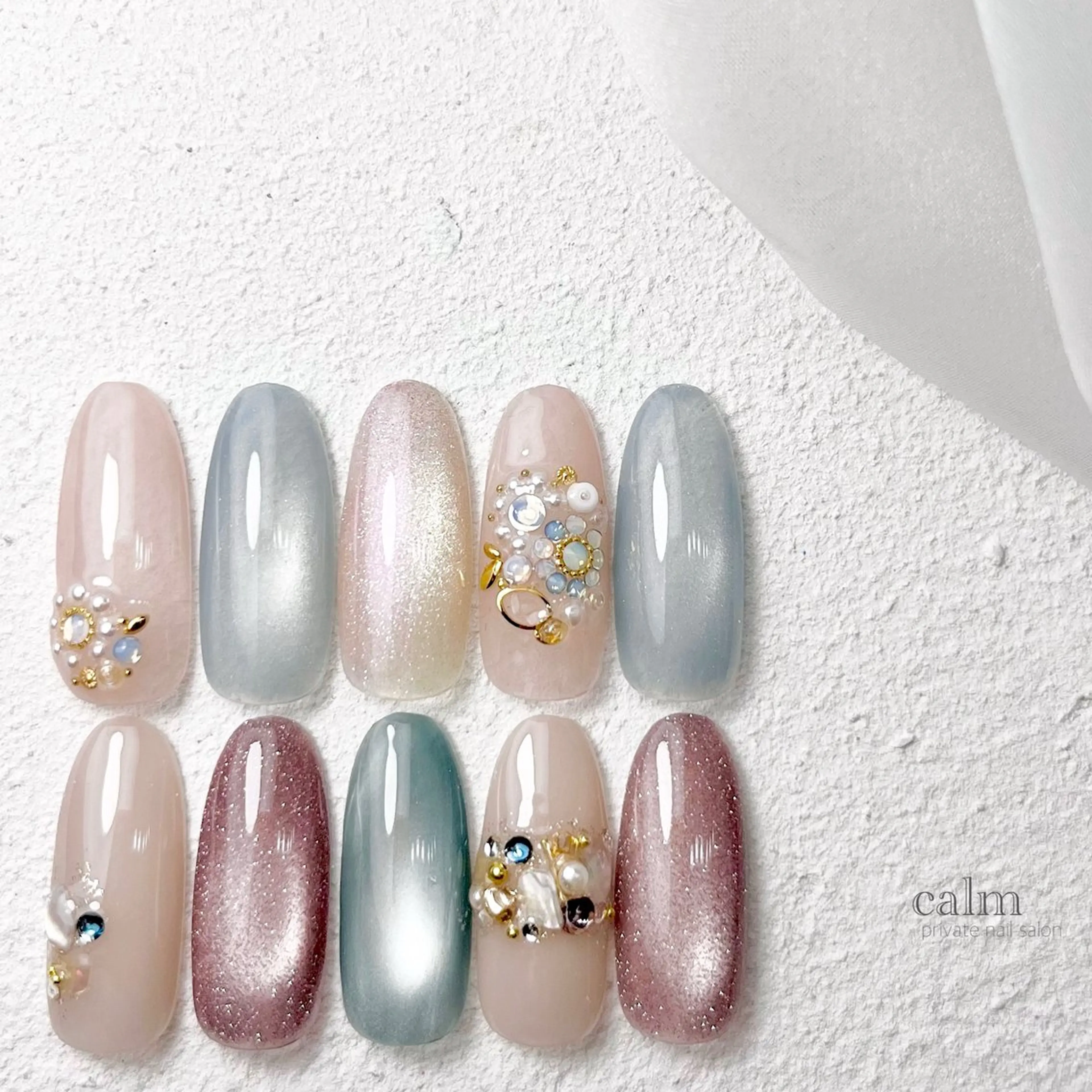 ネイル ハンドネイル calm 〔ｶｰﾑ〕のネイルデザイン