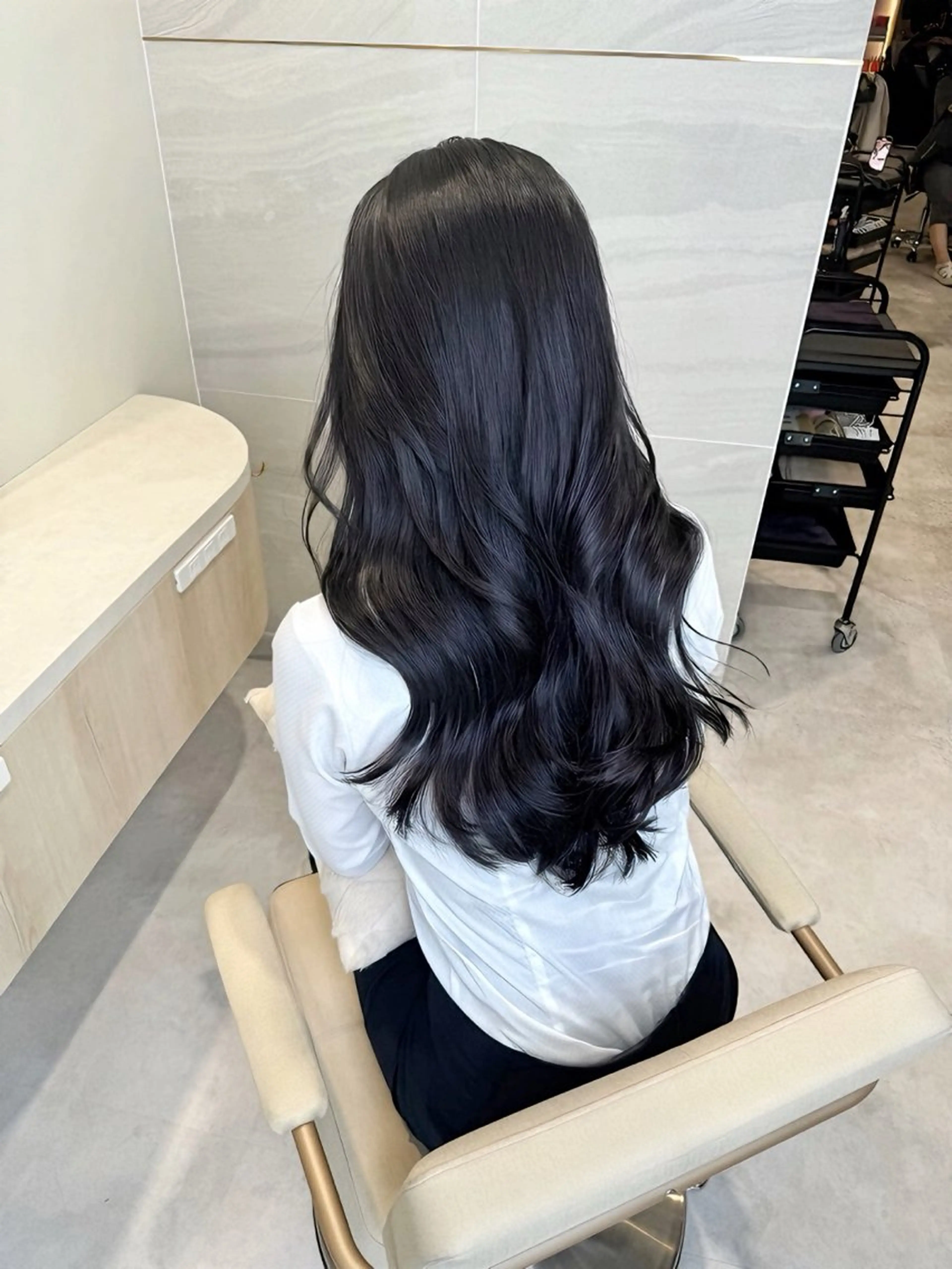 ロング 似合わせカット 小顔カット 縮毛矯正 1日1名様限定 予約可能のヘアスタイル