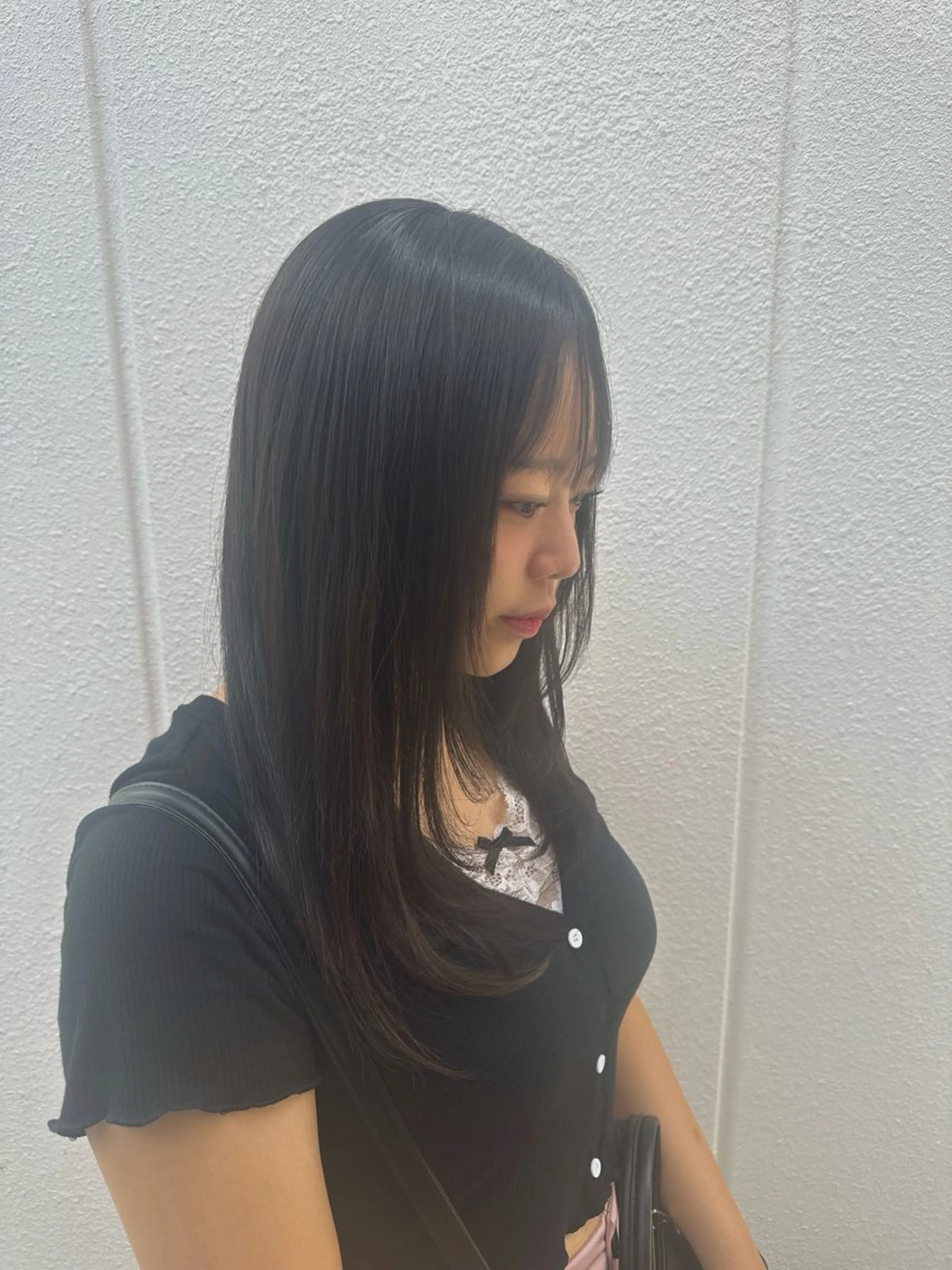 セミロング 透明感のあるモテ艶髪 🫧AYAKAのヘアスタイル