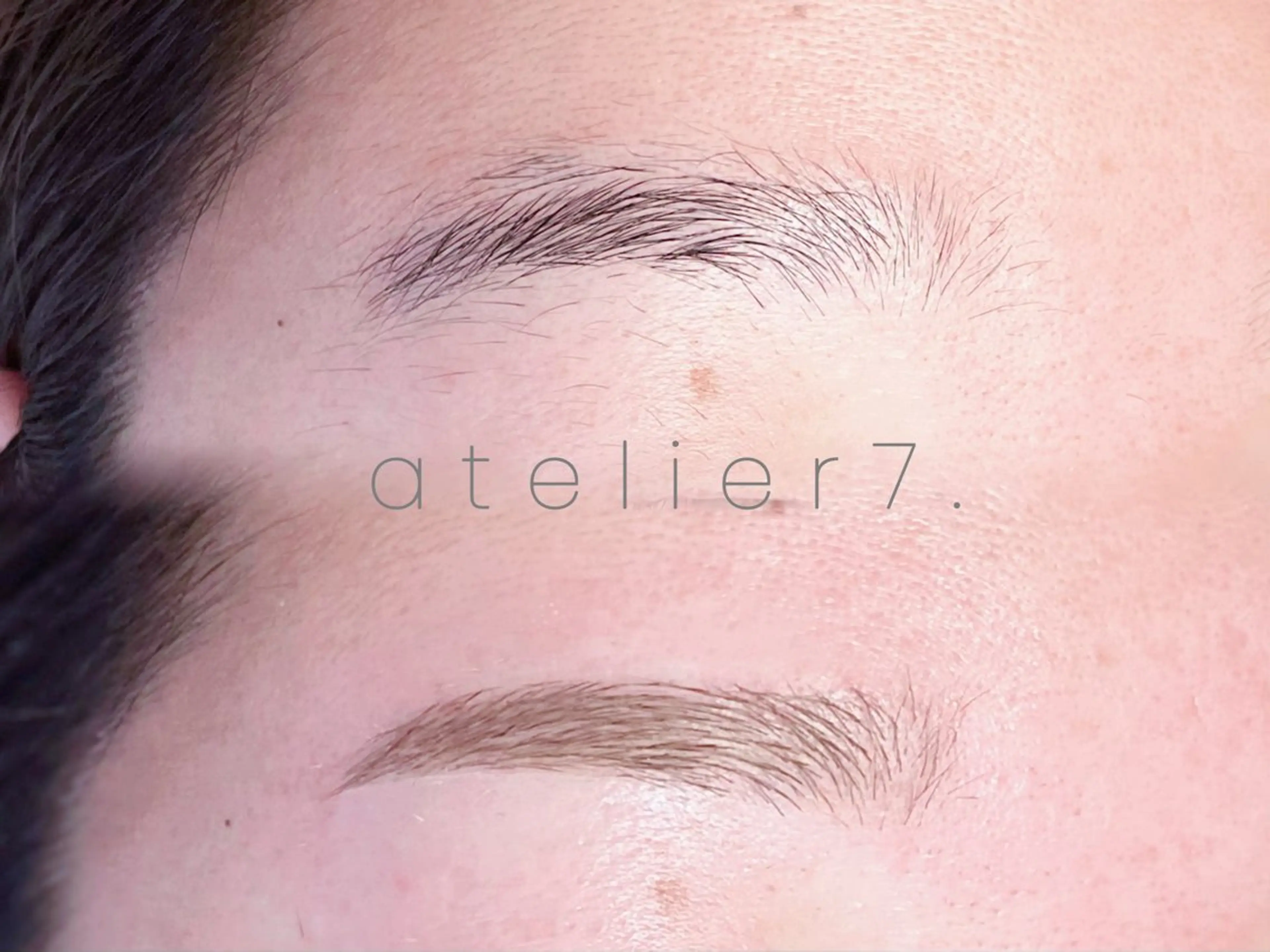 アイブロウ atelier7. スタッフのマツエク・マツパデザイン