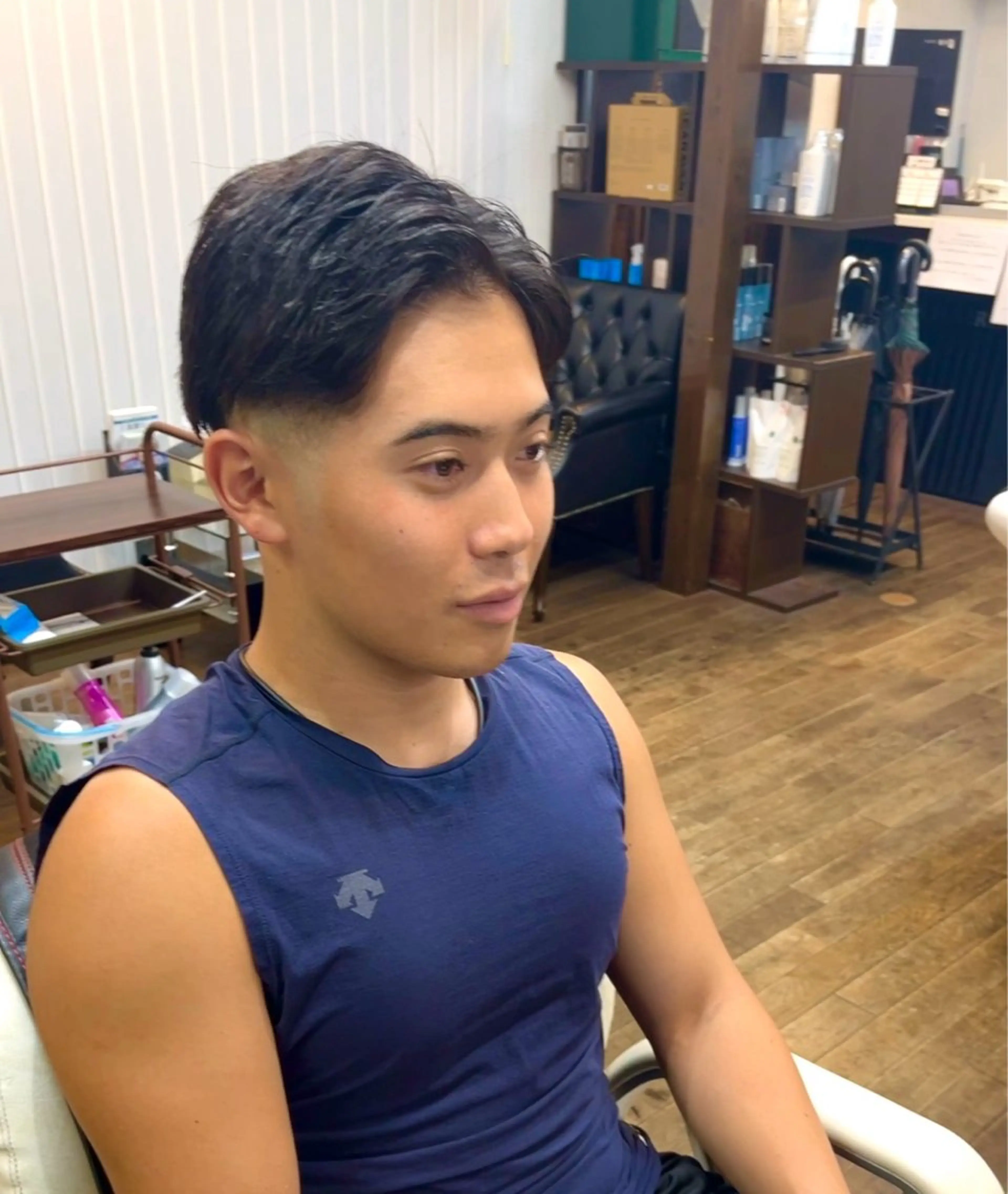 ミディアム メンズ 菅野 誠のヘアスタイル