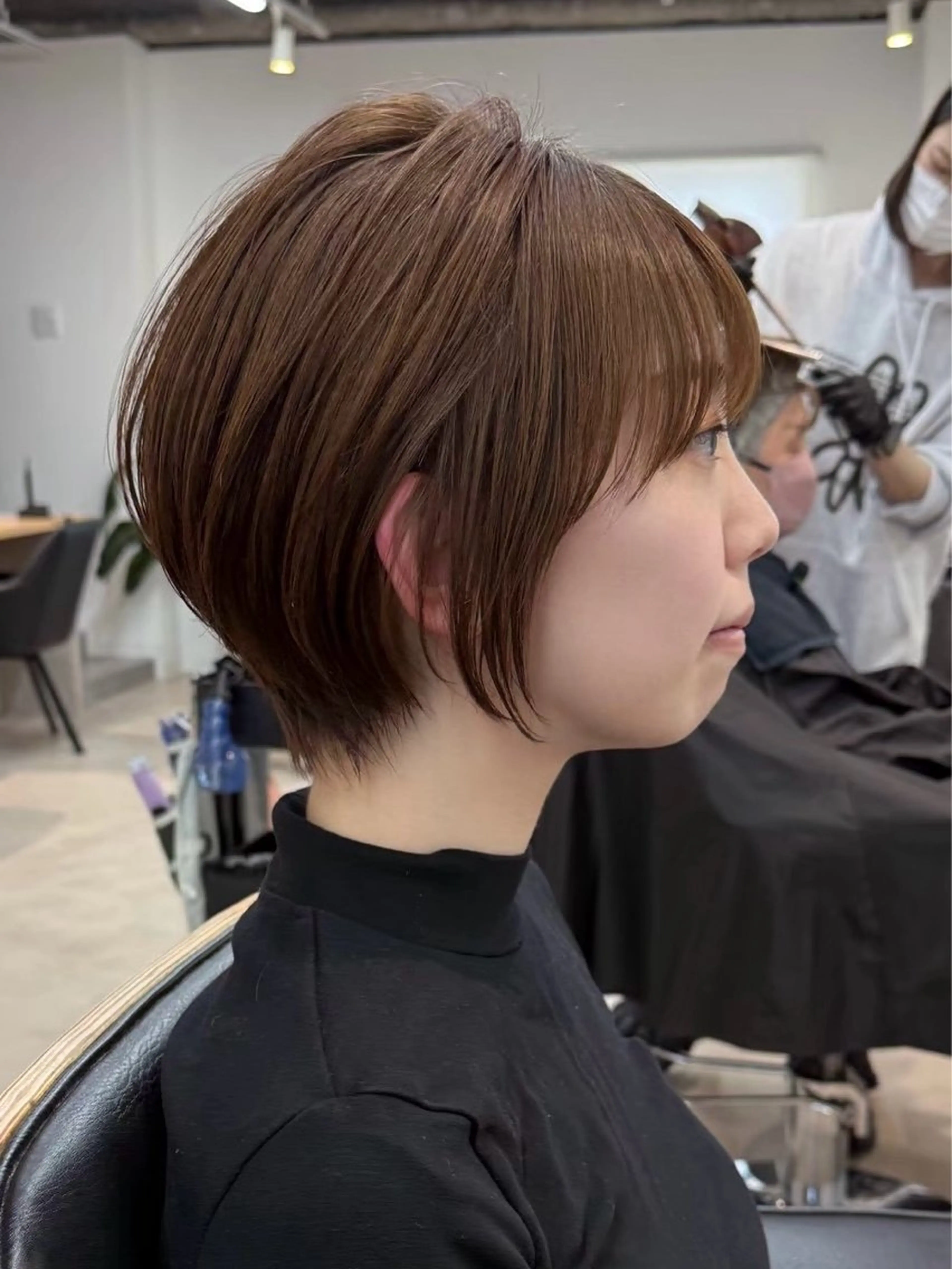 ショート カラー 丸みショート ショートヘア カット ヘアカラー ショート/レイヤー/ 艶カラー/まなみのヘアスタイル