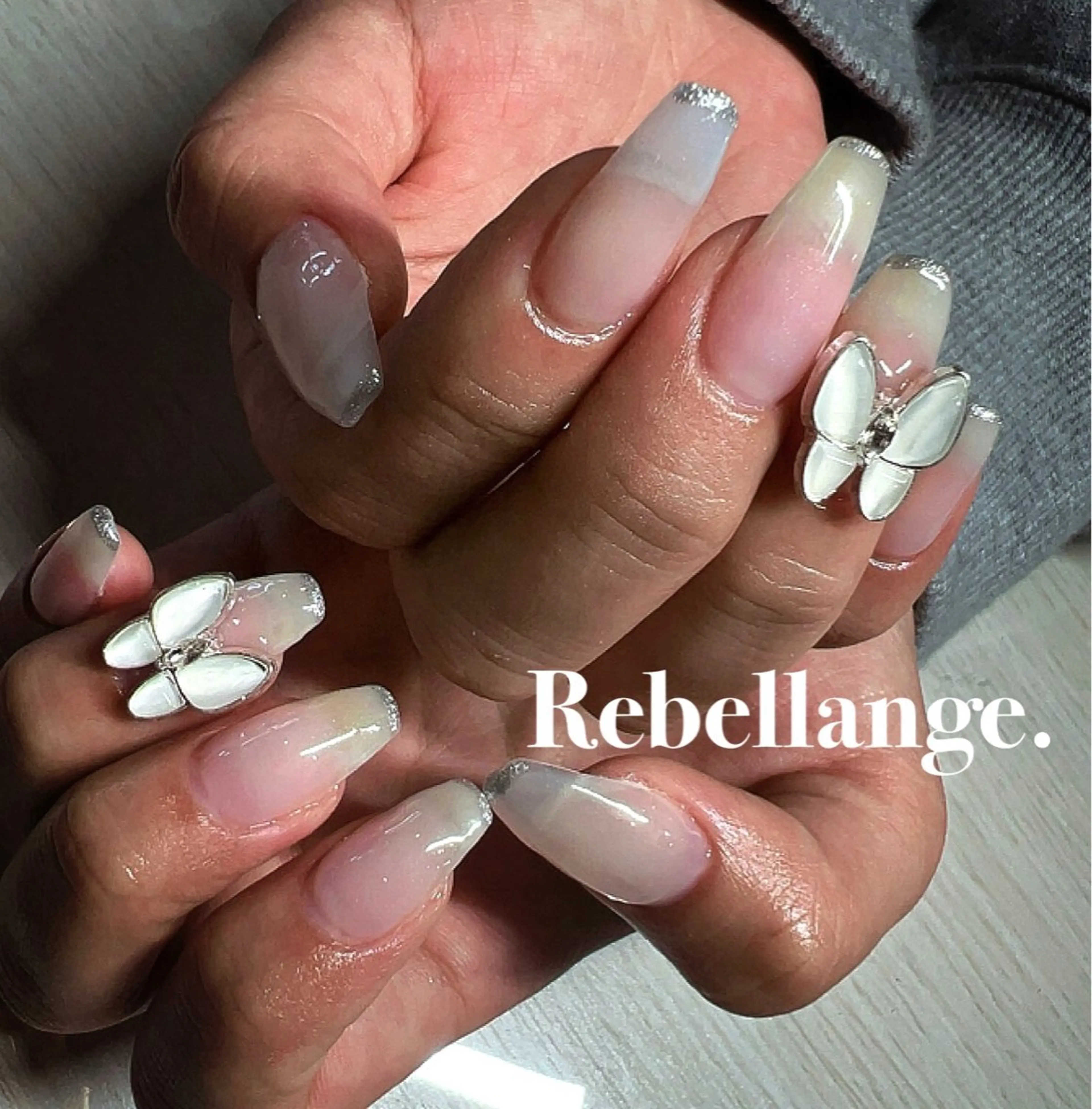 ネイル ハンドネイル Rebellange n.のネイルデザイン