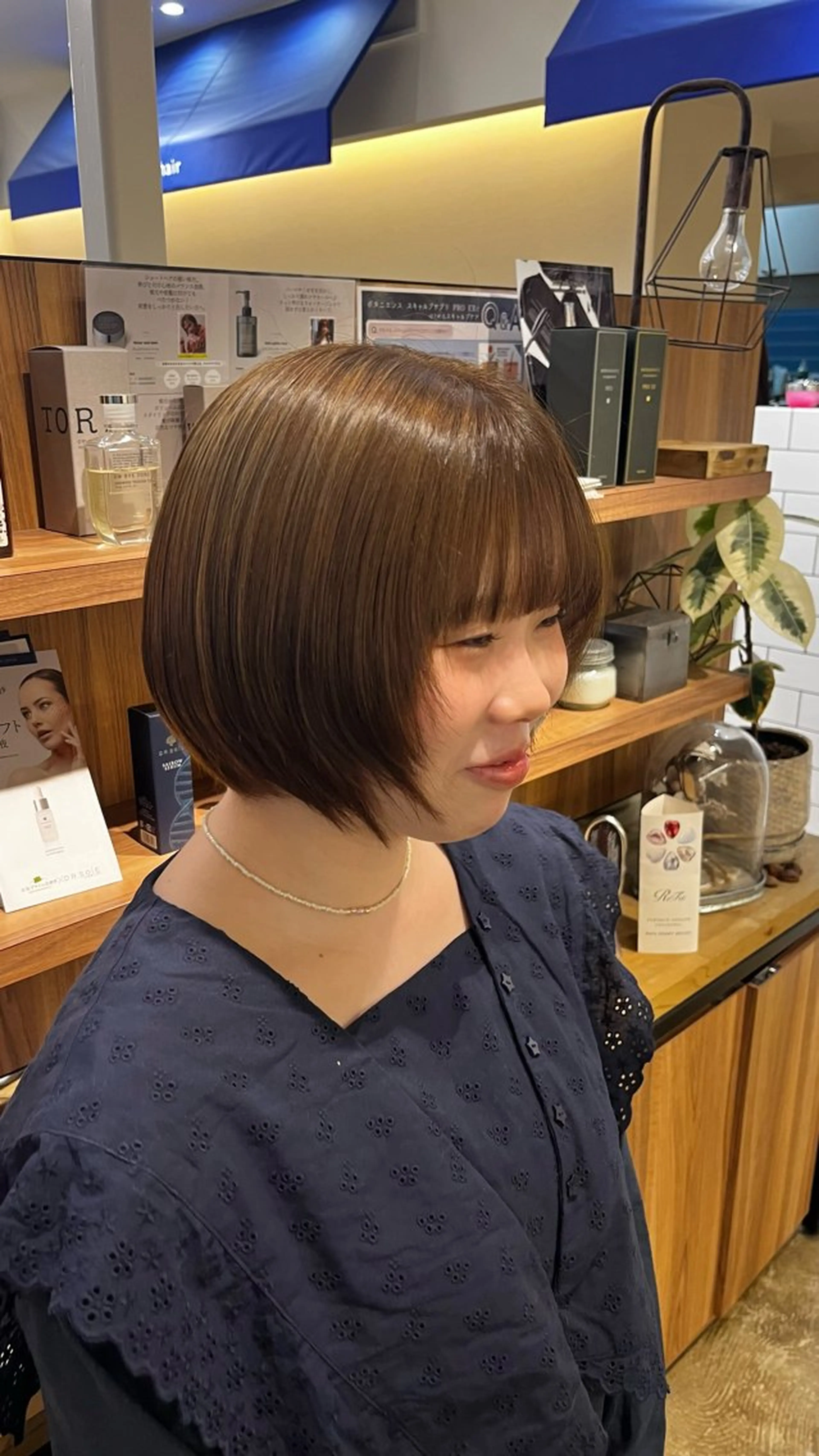 ショート カラー 坂下 かのんのヘアスタイル