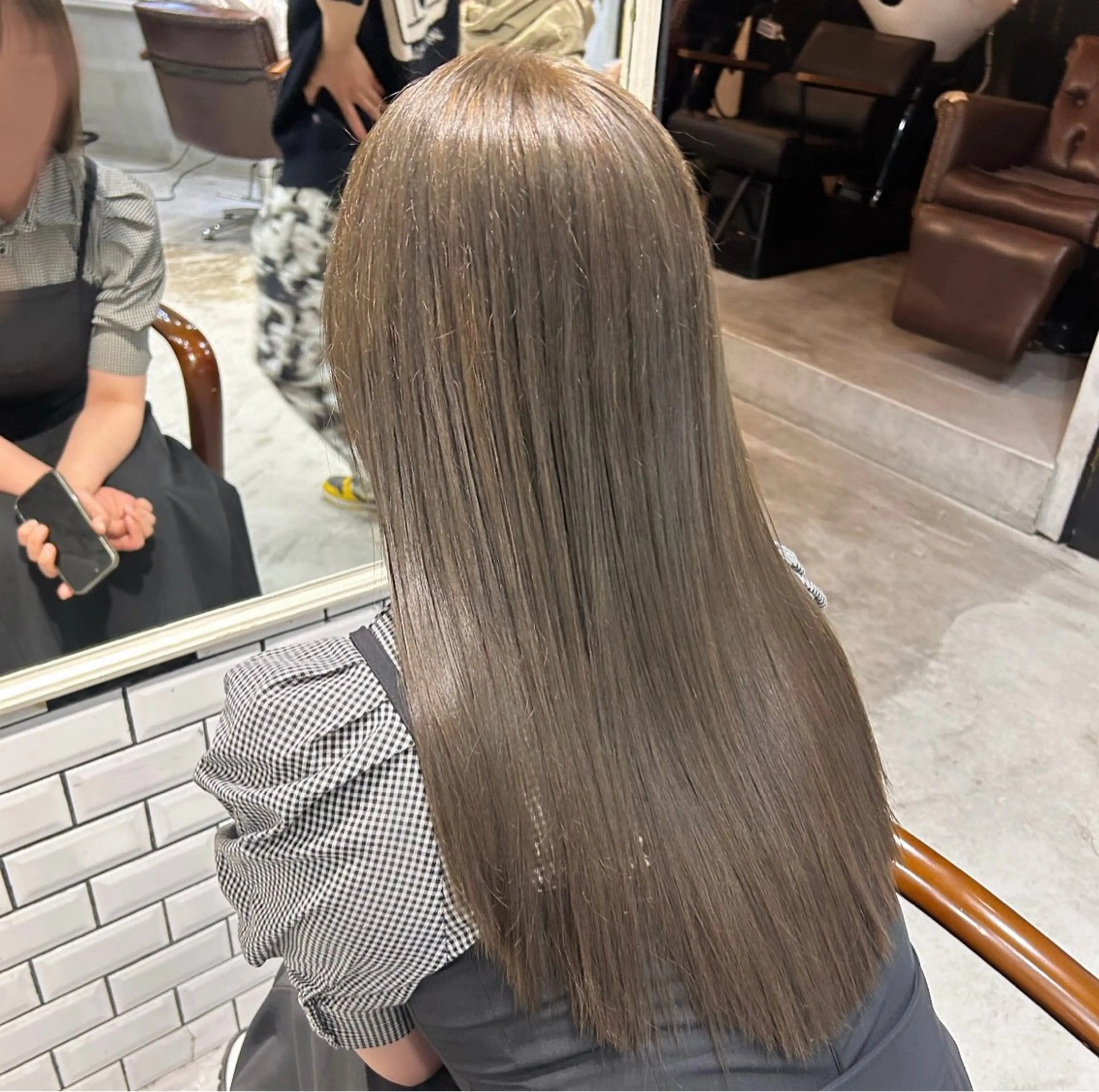 カラー ベージュカラー オリーブベージュ ヘアカラー トリートメント 🎀 Sakuraのヘアスタイル