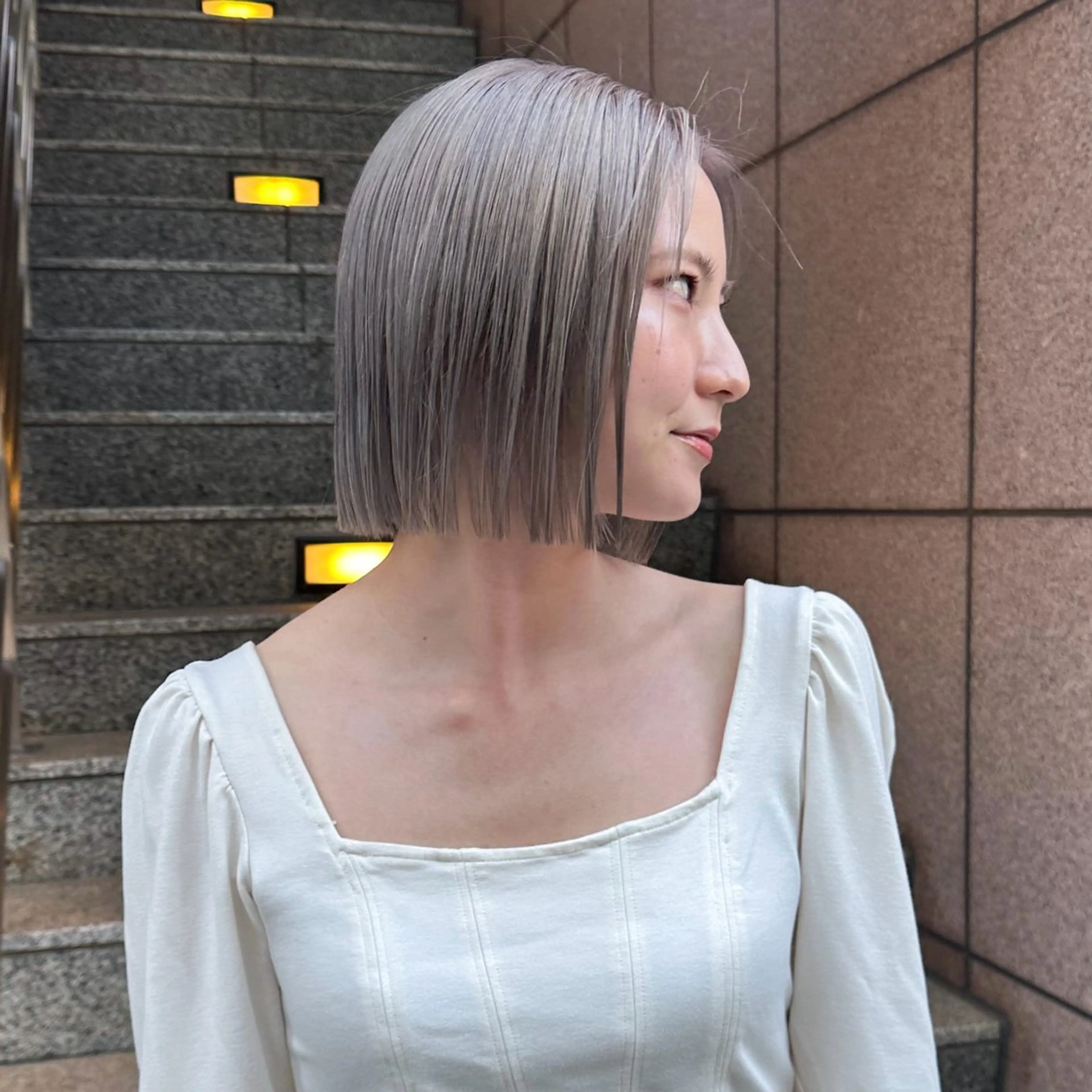 ショート カラー 艶カラー×似合わせ カットshihomiのヘアスタイル