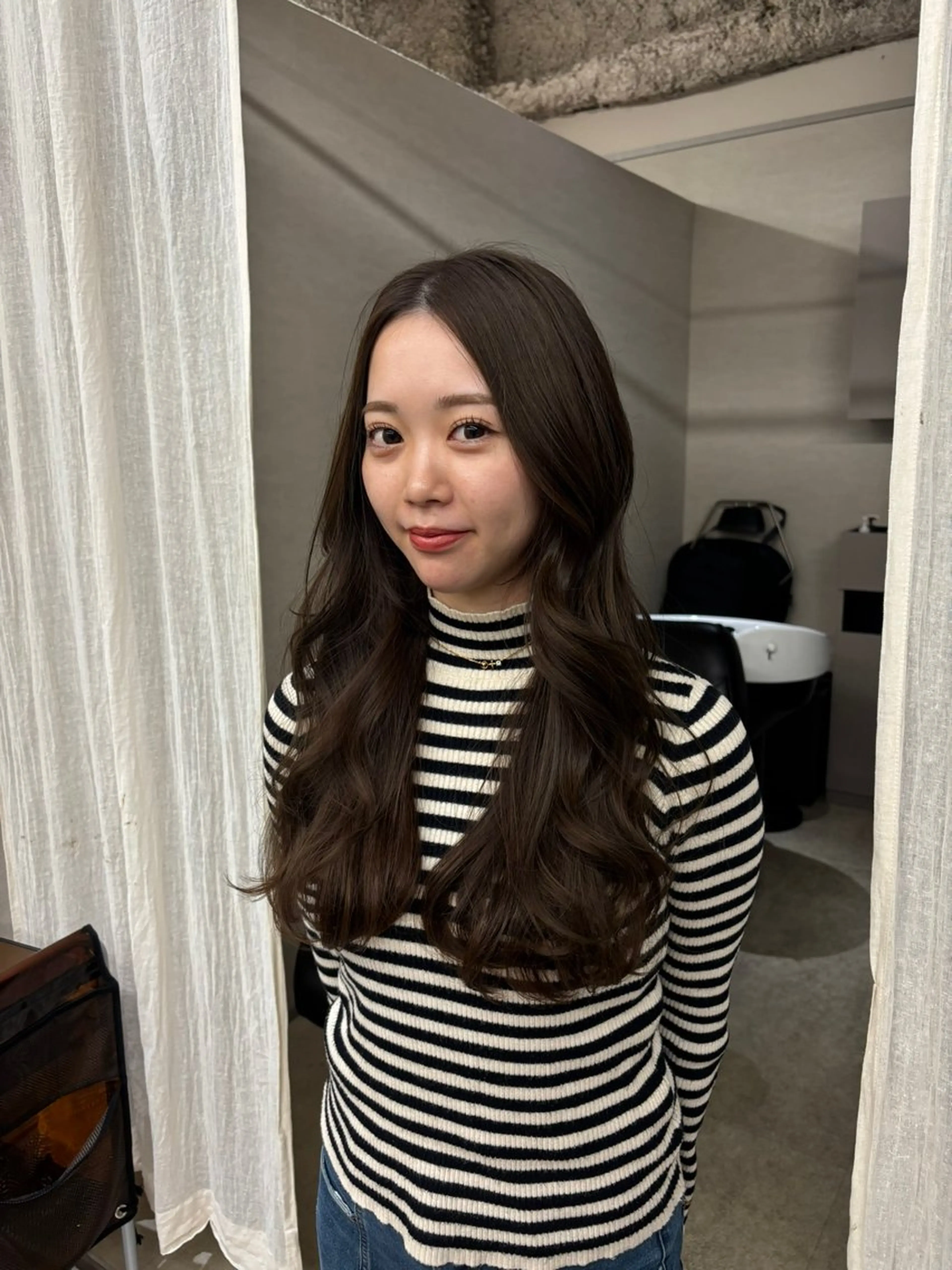 セミロング ヘアカラー トリートメント 段野吾颯 ／ベージュカラーのヘアスタイル