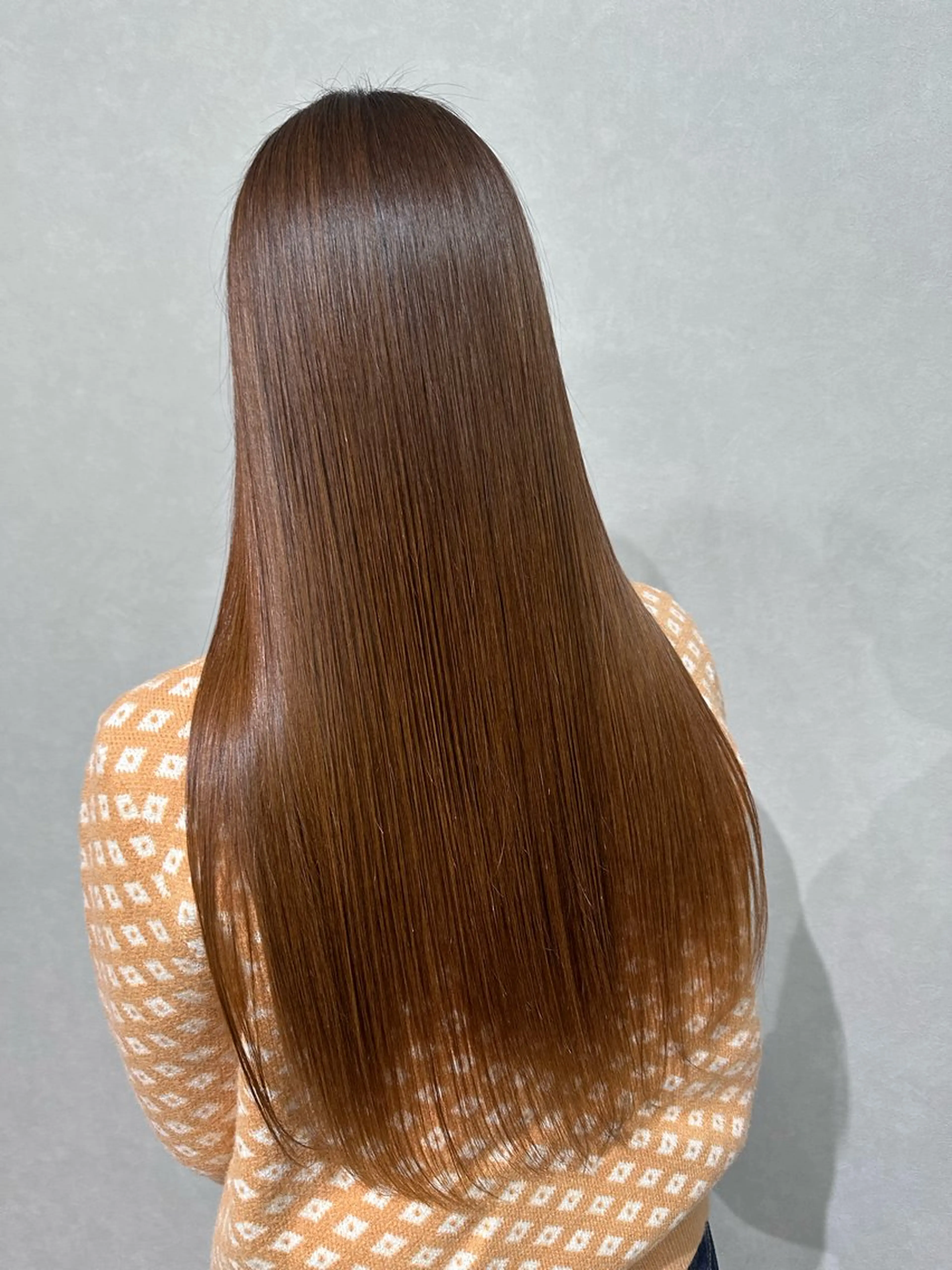 ロング Luana 照沼翔太のヘアスタイル