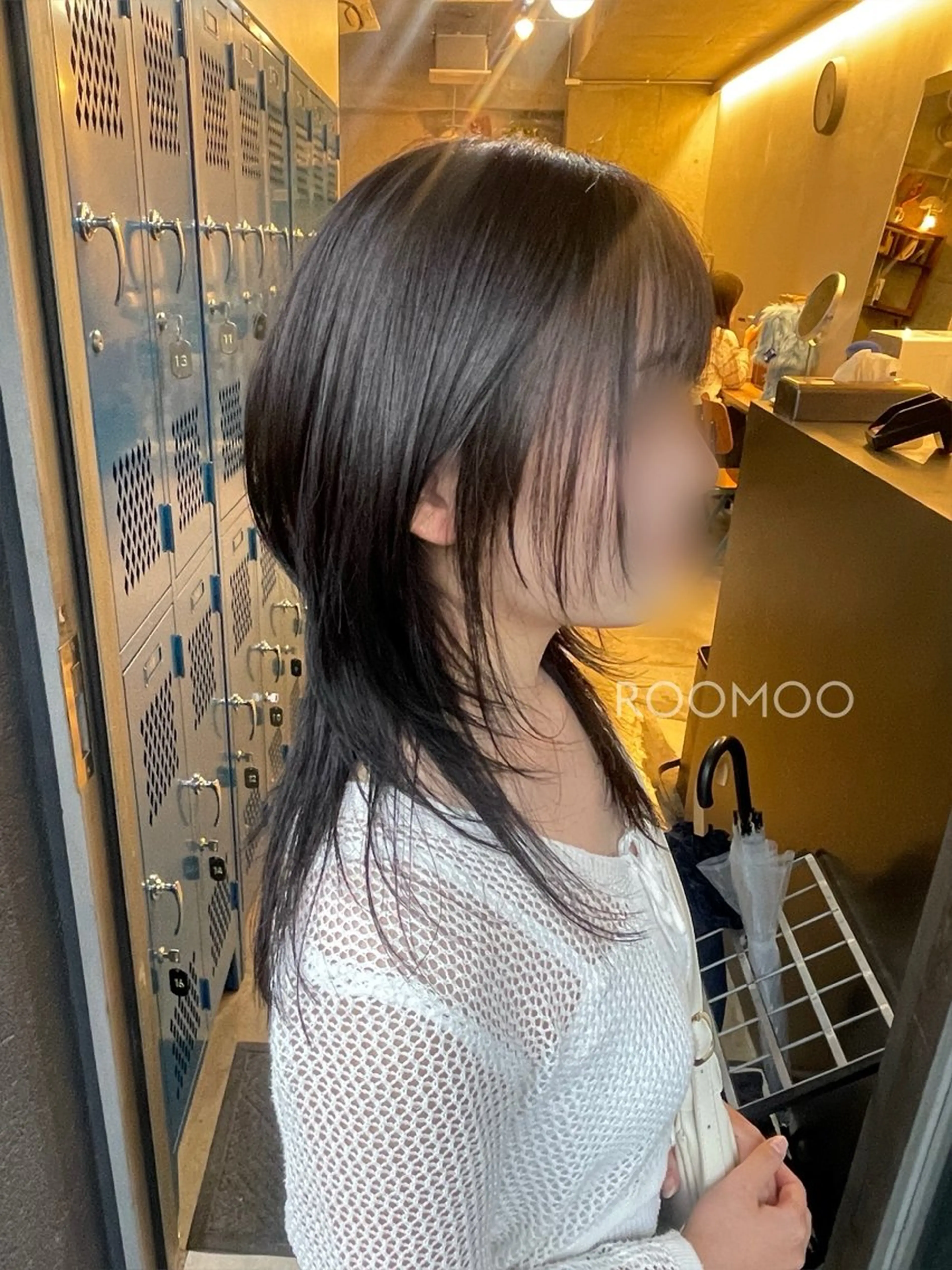 セミロング レイヤーカット 韓国リアルハッシュ レイヤーカットのヘアスタイル