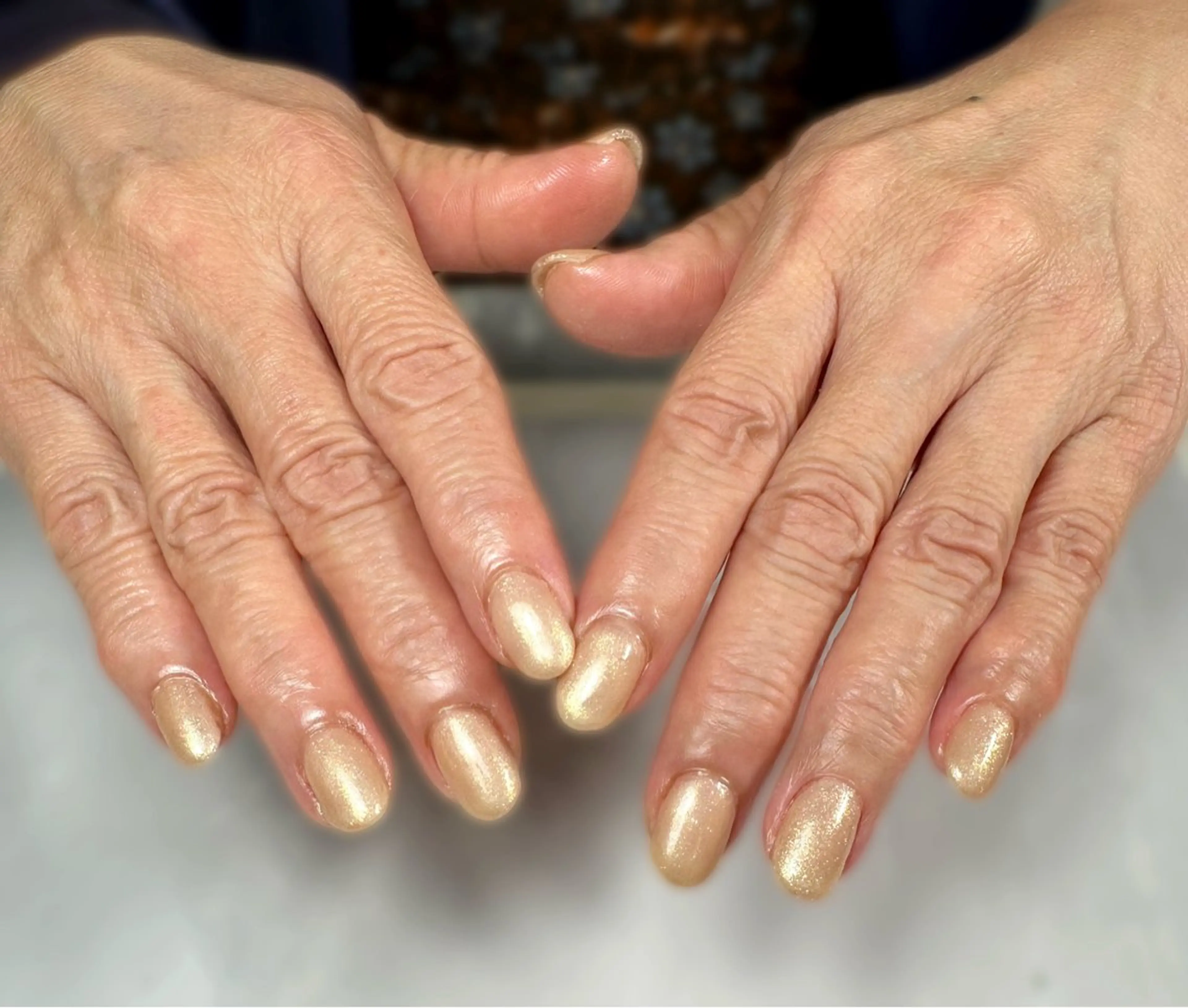 ネイル BURGUNDY hitomiのネイルデザイン