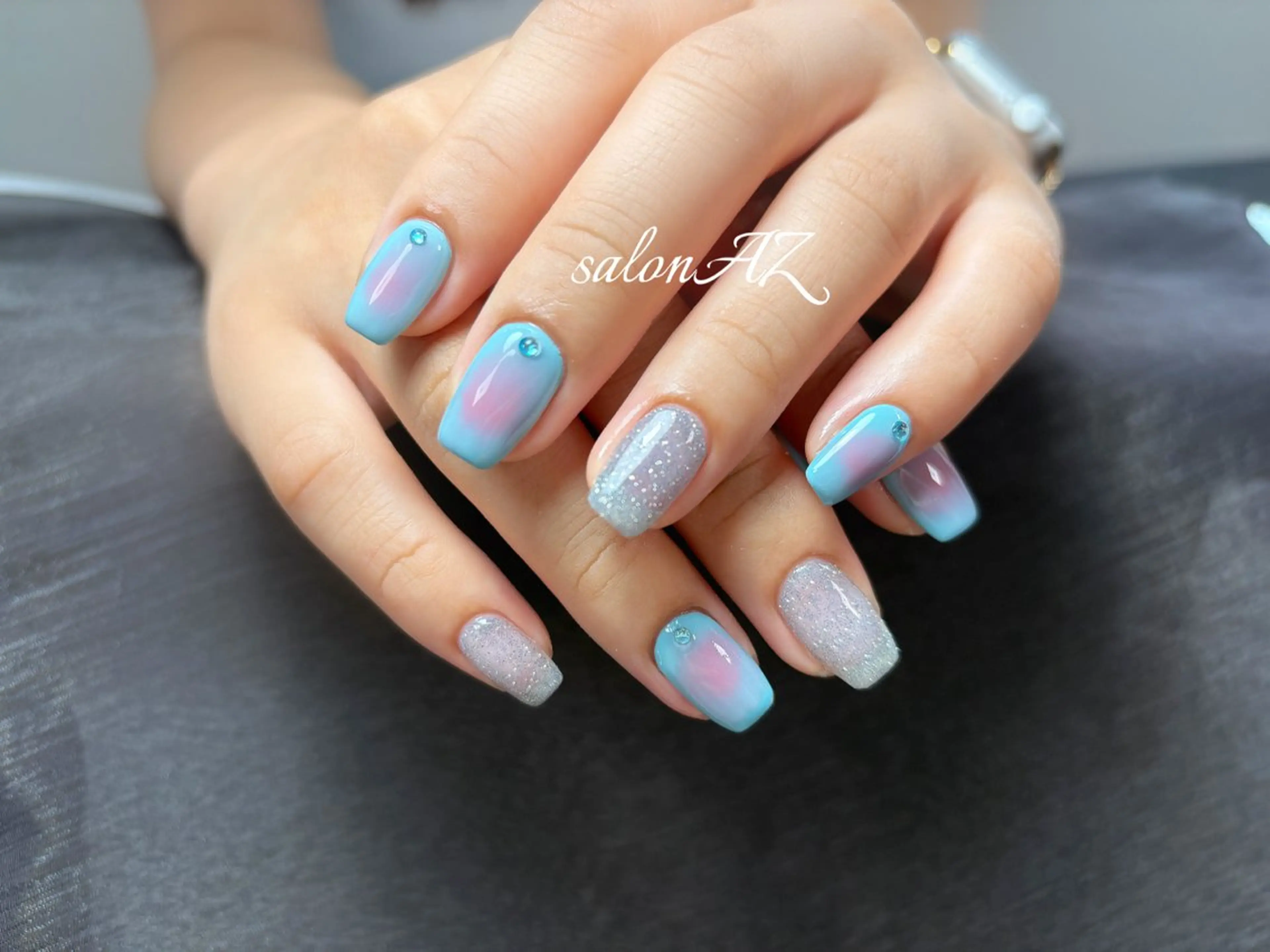 ネイル アートネイル 長さ出し フットネイル フレンチネイル ジェルネイル salon AZのネイルデザイン