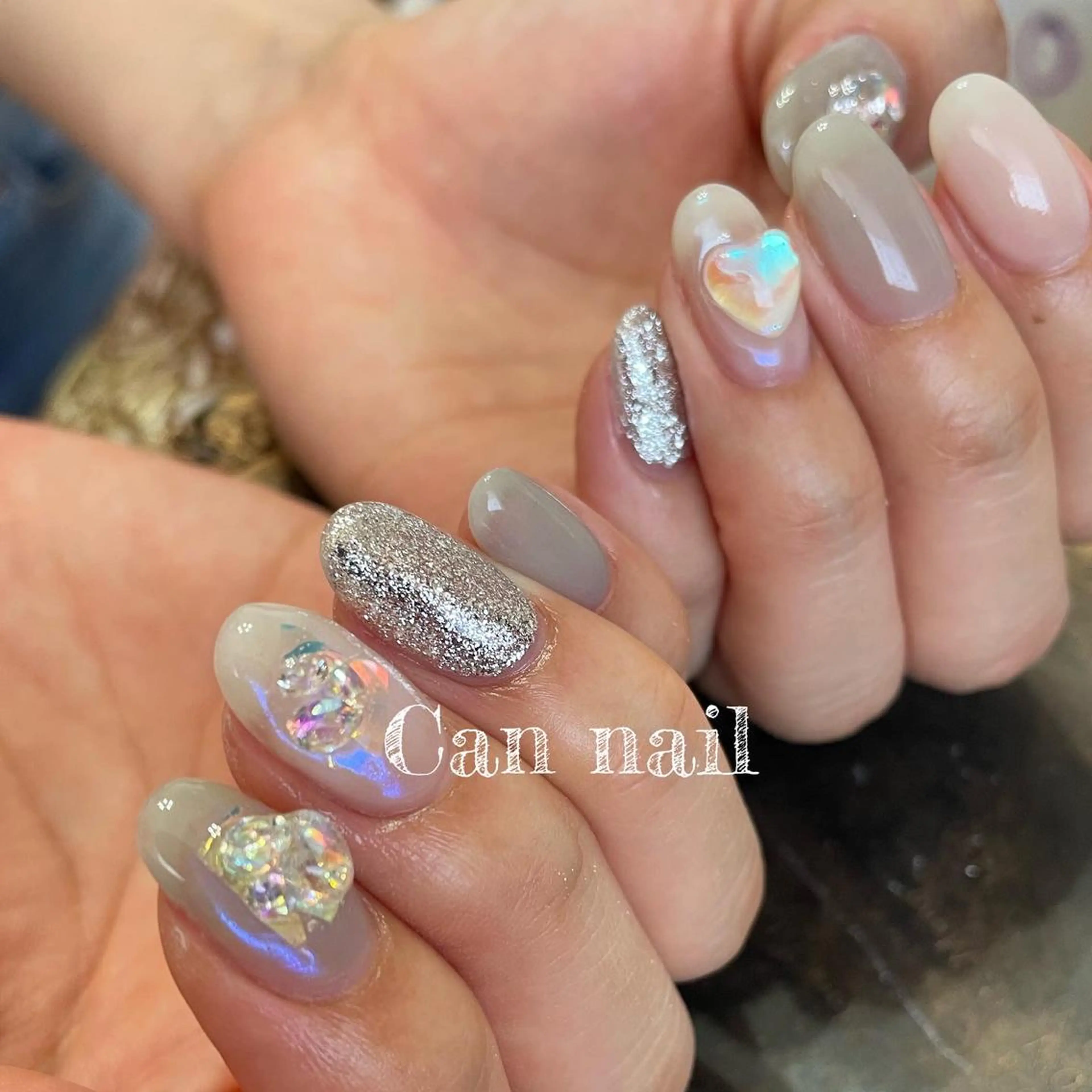 ミディアム ネイル Parfum パルファンのネイルデザイン