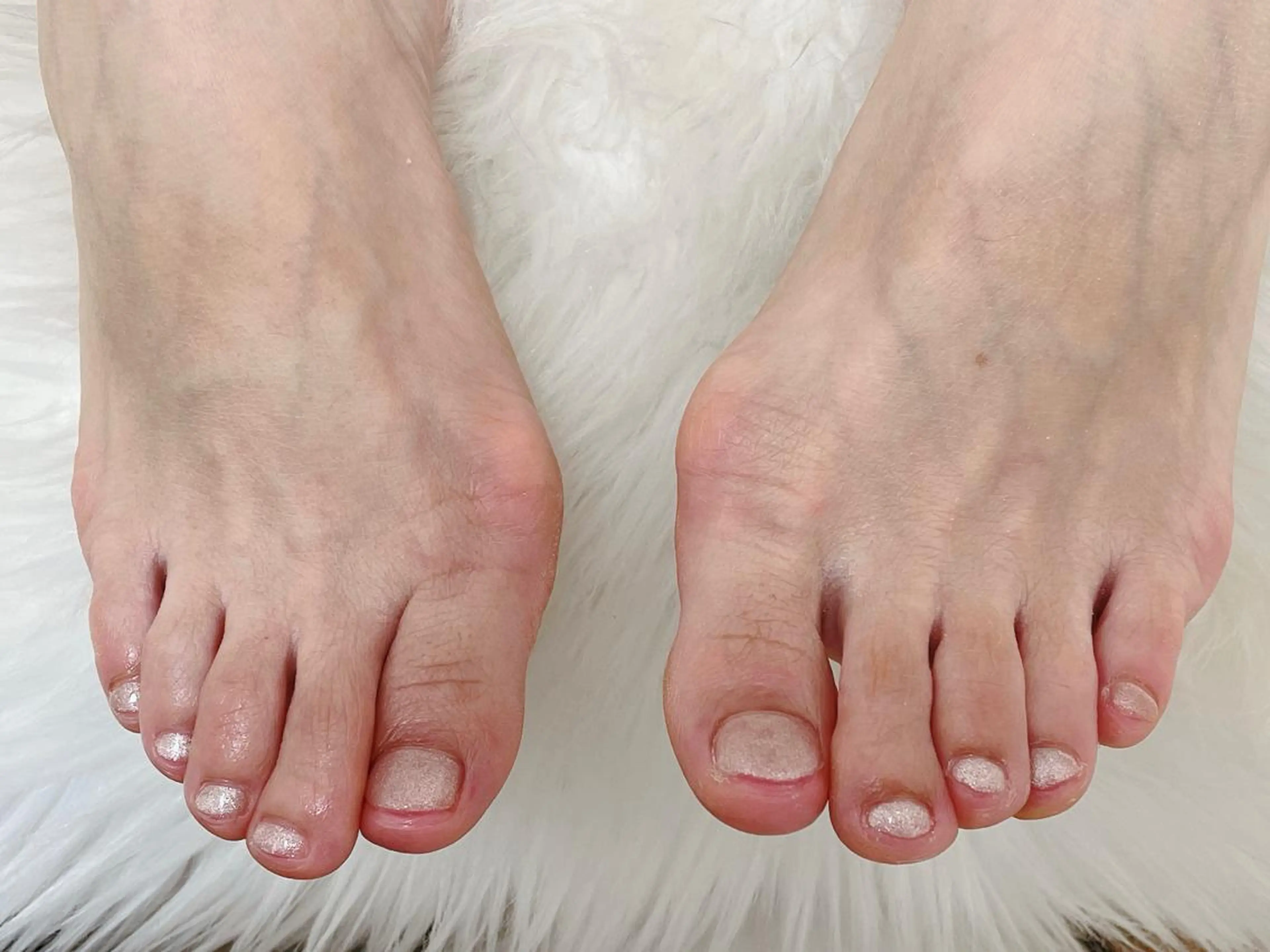 ネイル オーロラネイル フラワーネイル フットネイル フレンチネイル ジェルネイル フットネイル mogunail &blowのネイルデザイン