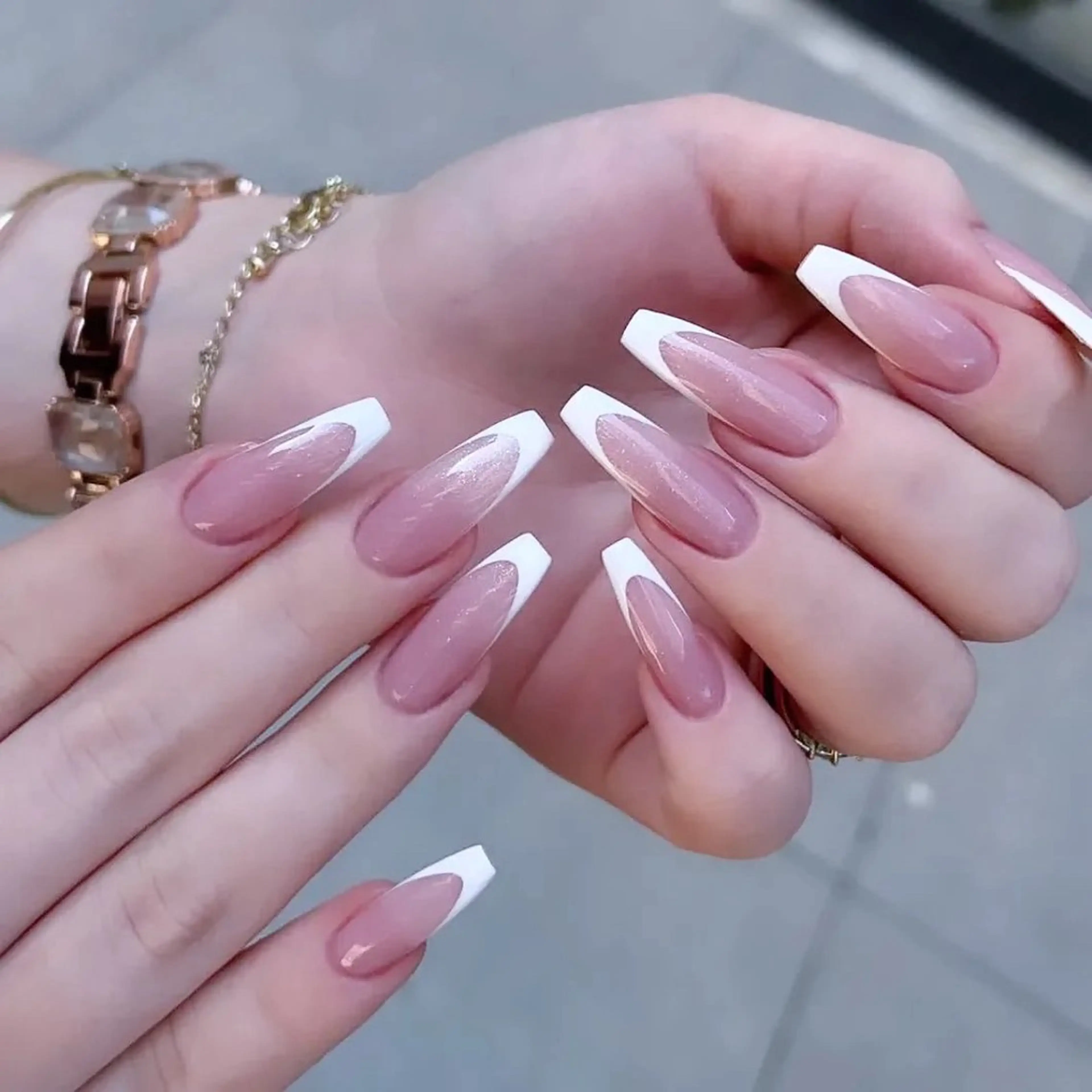ネイル MOON nailsのネイルデザイン