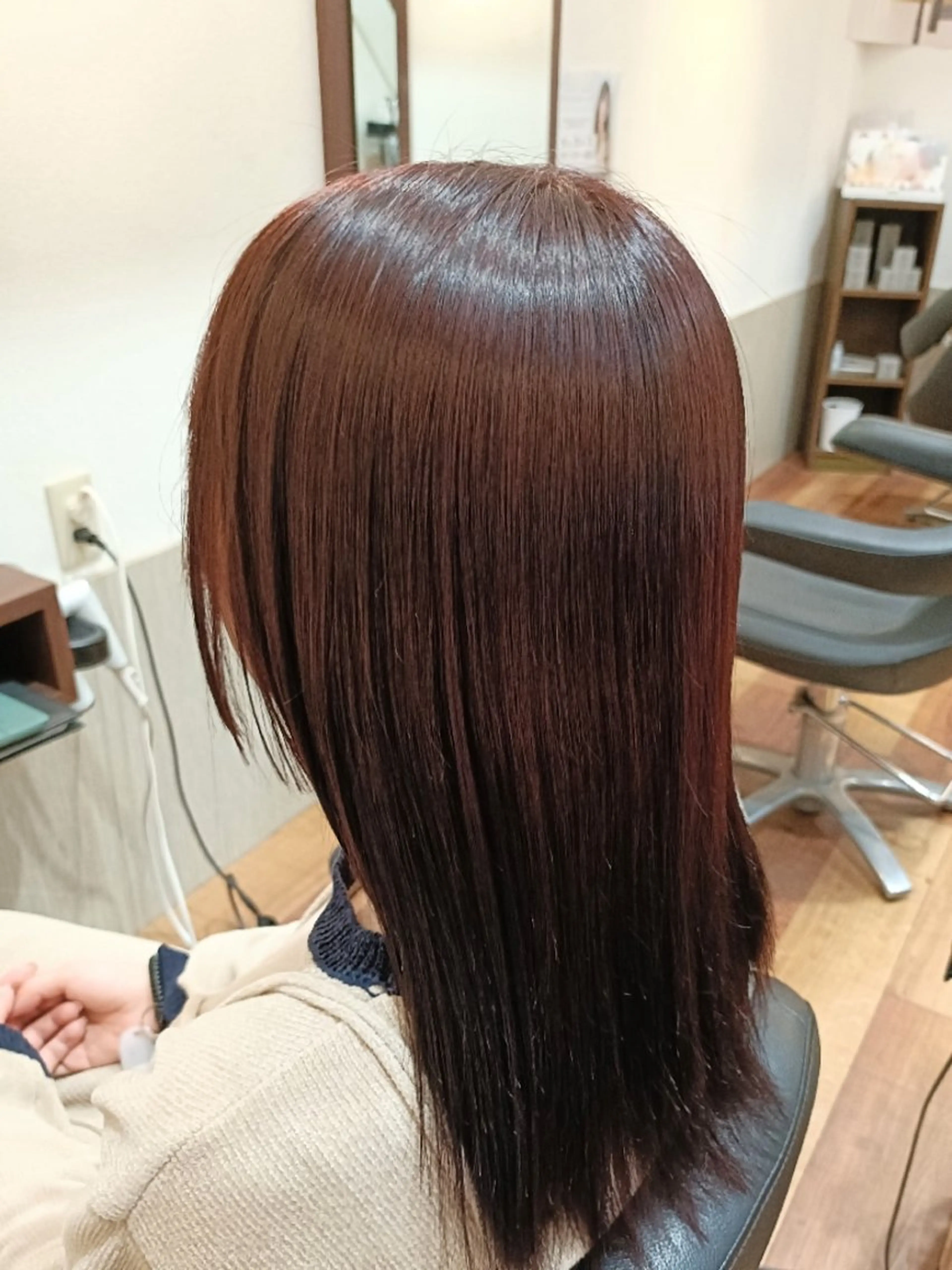 セミロング パーマ 縮毛矯正 MOLLA 浅香山店所属・谷口ゆめ/縮毛矯正/ 大人女子/眉ワックスのヘアスタイル