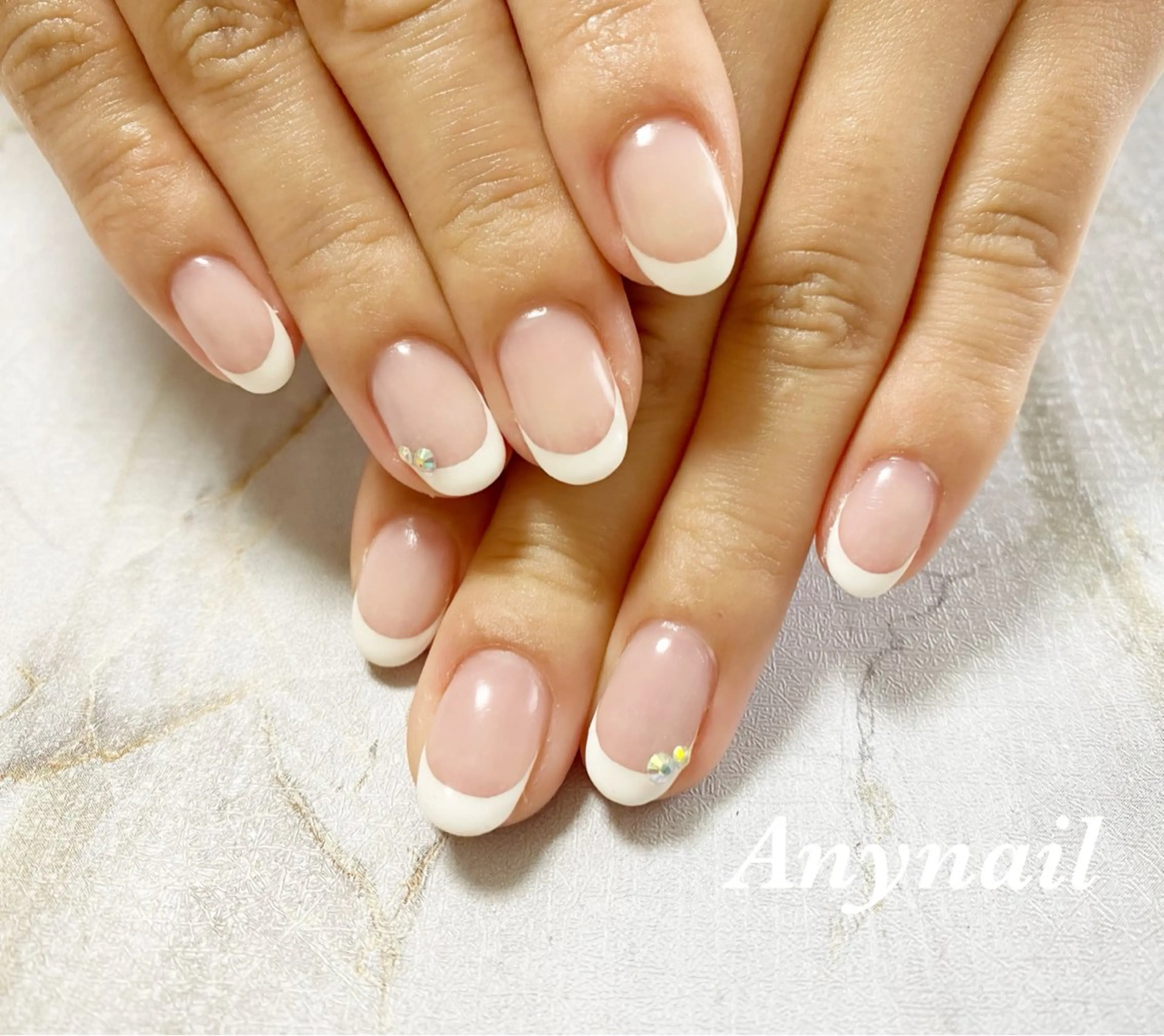 ネイル ブルー フレンチネイル ショートネイル シンプルネイル ブライダルネイル 岩澤 恵子のネイルデザイン