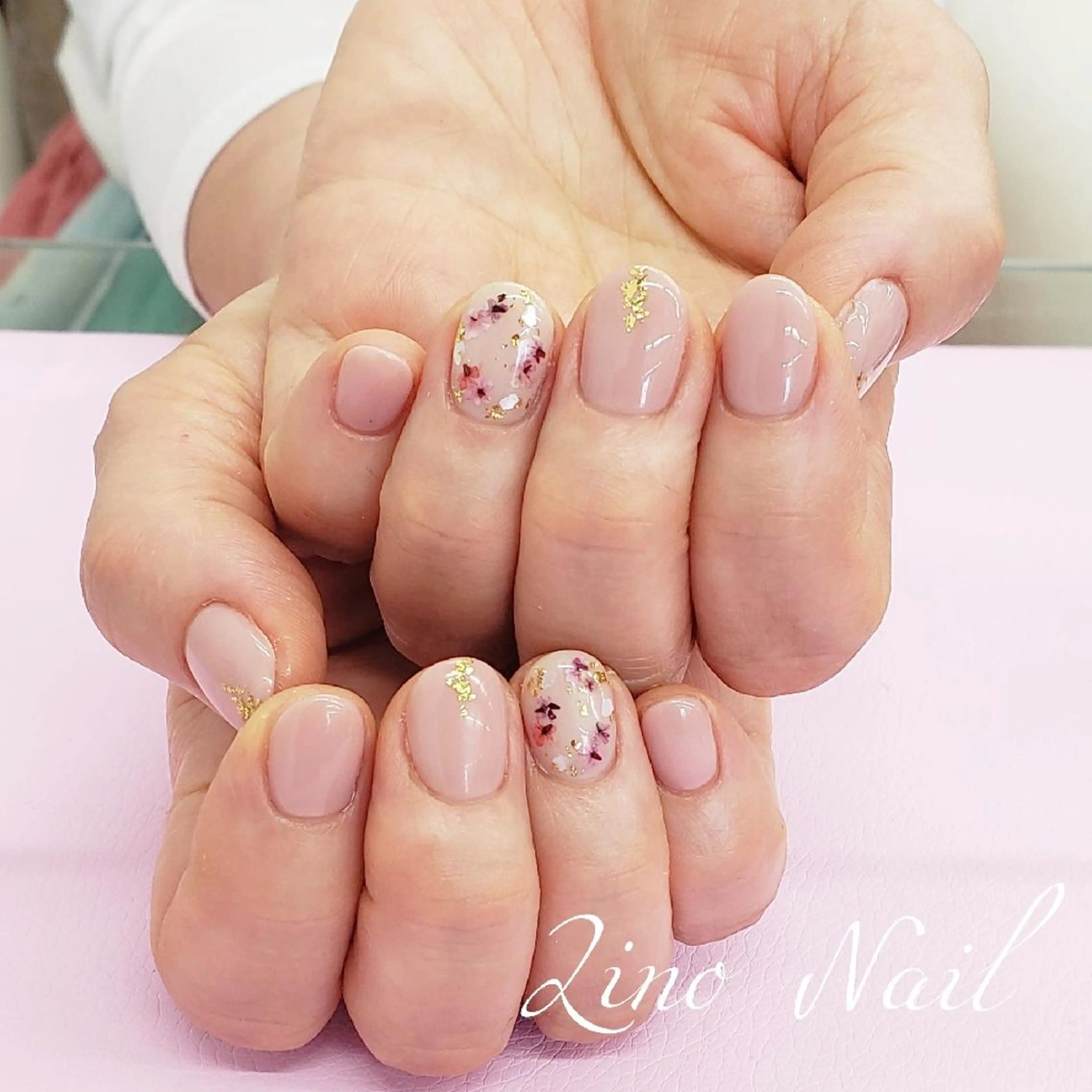 ネイル カジュアル フラワーネイル ジェルネイル ガーリー ニュアンスネイル Lino Nailのネイルデザイン