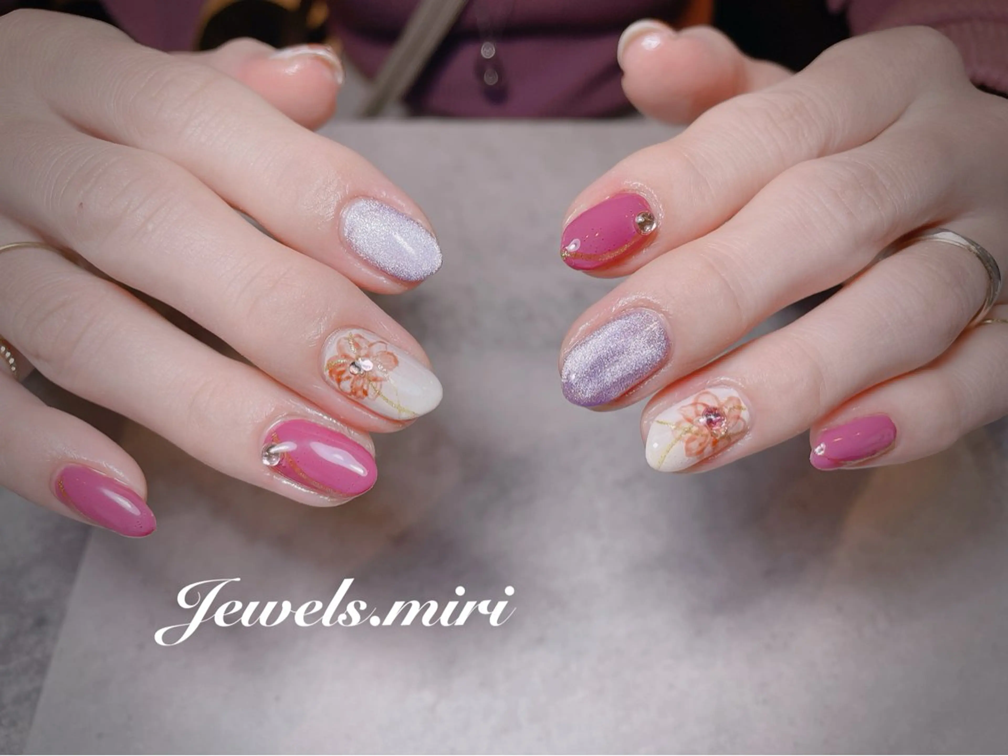 ネイル フラワーネイル マグネットネイル オフィスネイル ピンク パープル ネイルサロン Jewels Mのネイルデザイン