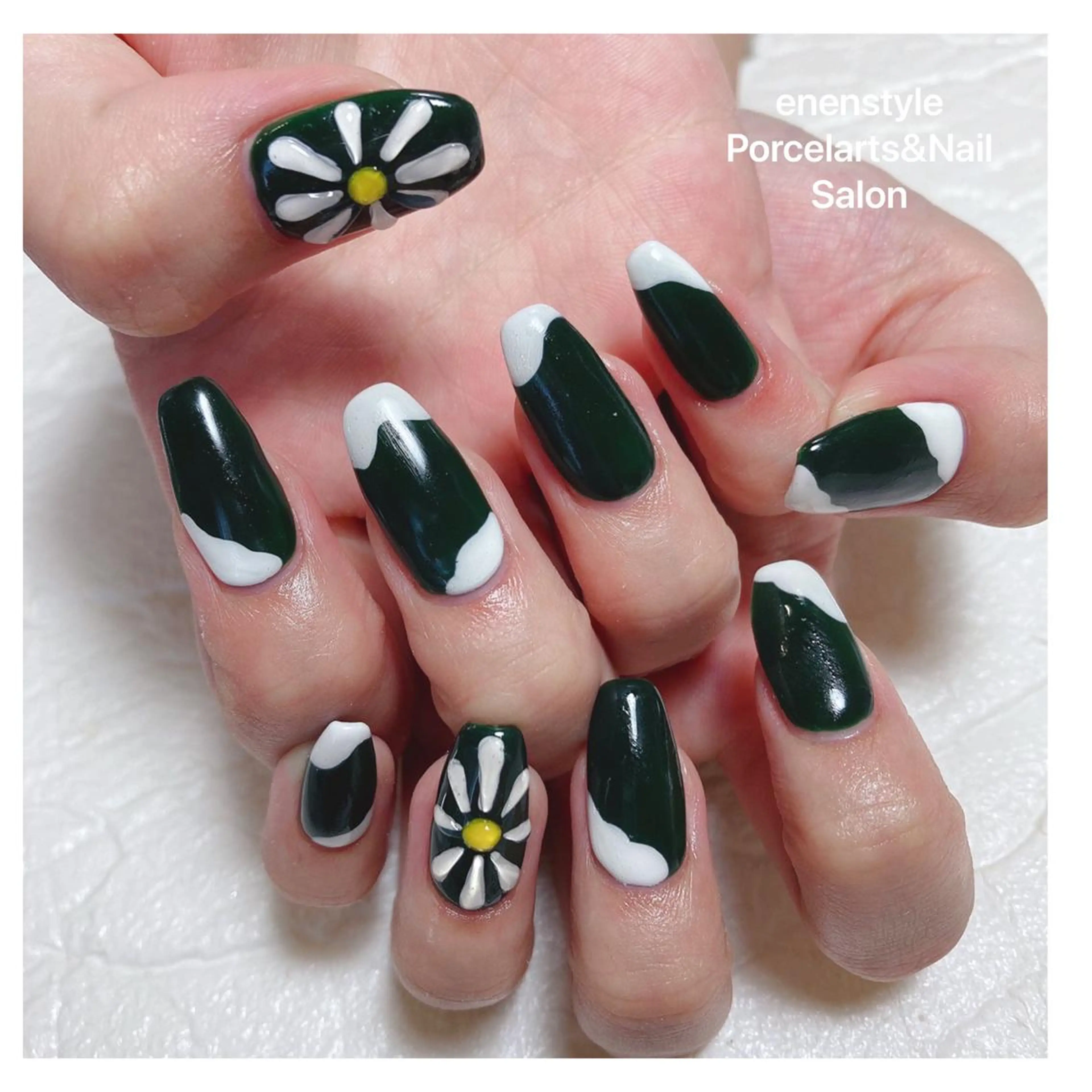 ミディアム ネイル ハンドネイル 👑enen style👑のネイルデザイン