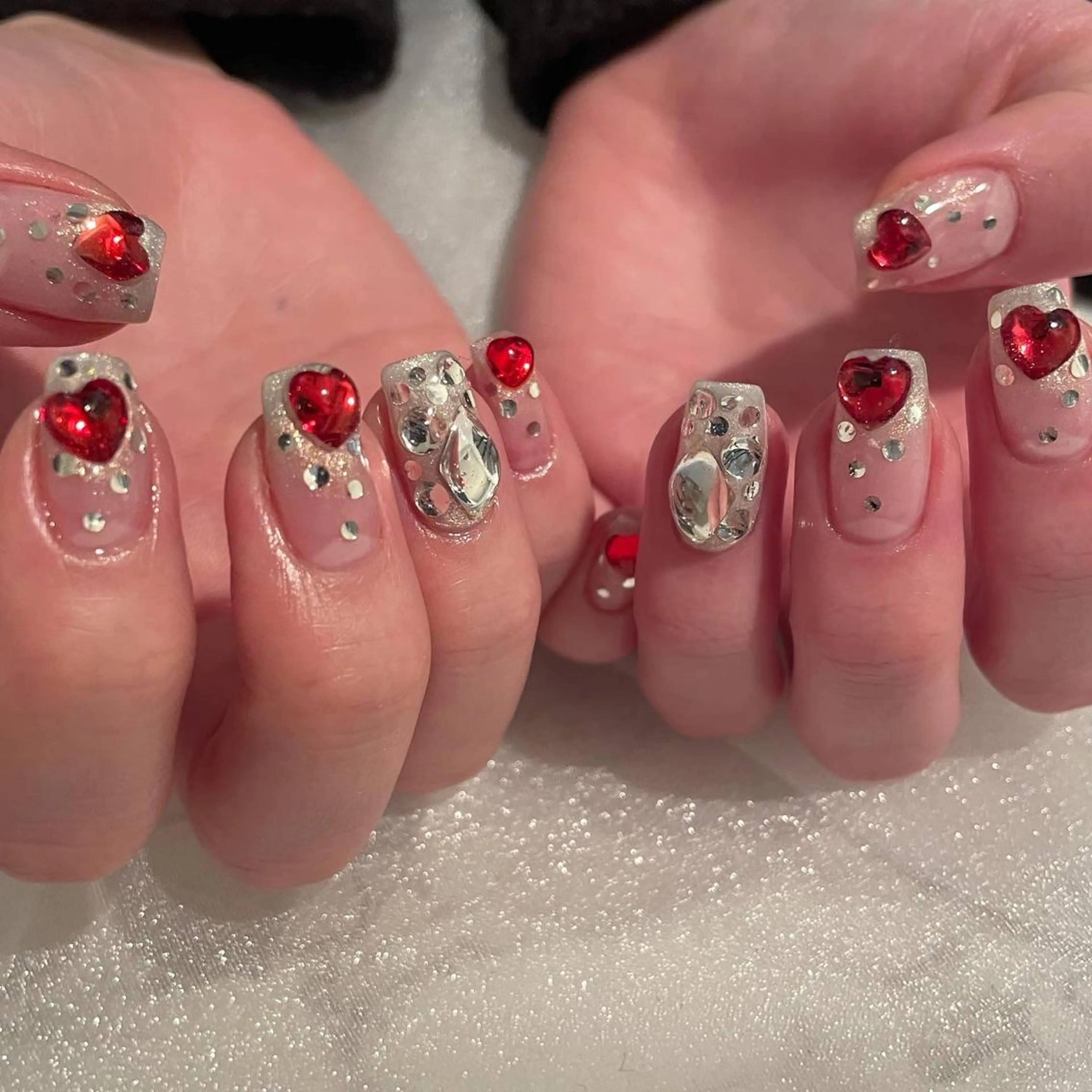 ネイル フレンチネイル ガーリー ハート ハンドネイル ハンドケア lylynail YUUKAのネイルデザイン