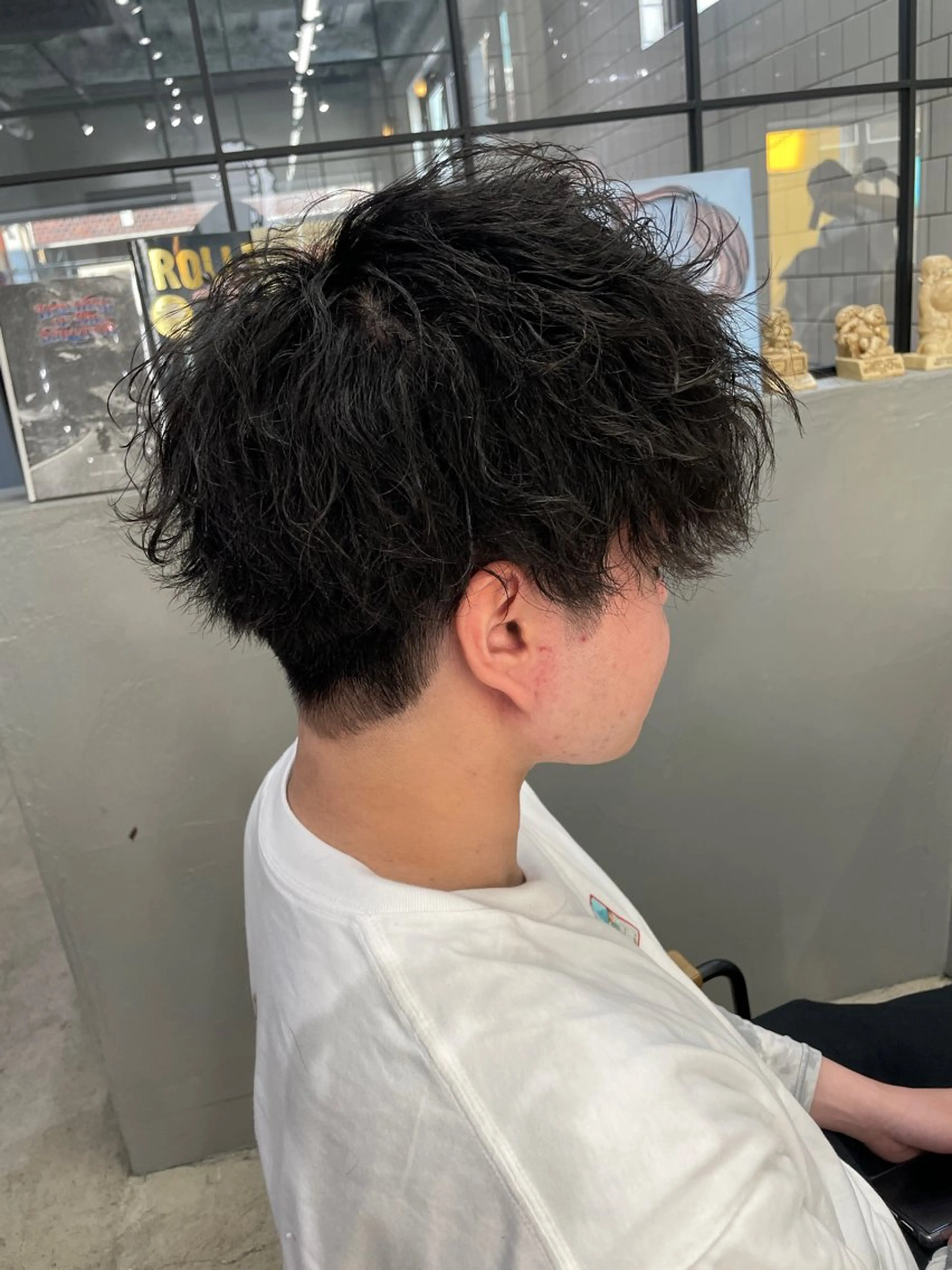 ミディアム パーマ メンズ メンズ専門サロン wokeのヘアスタイル