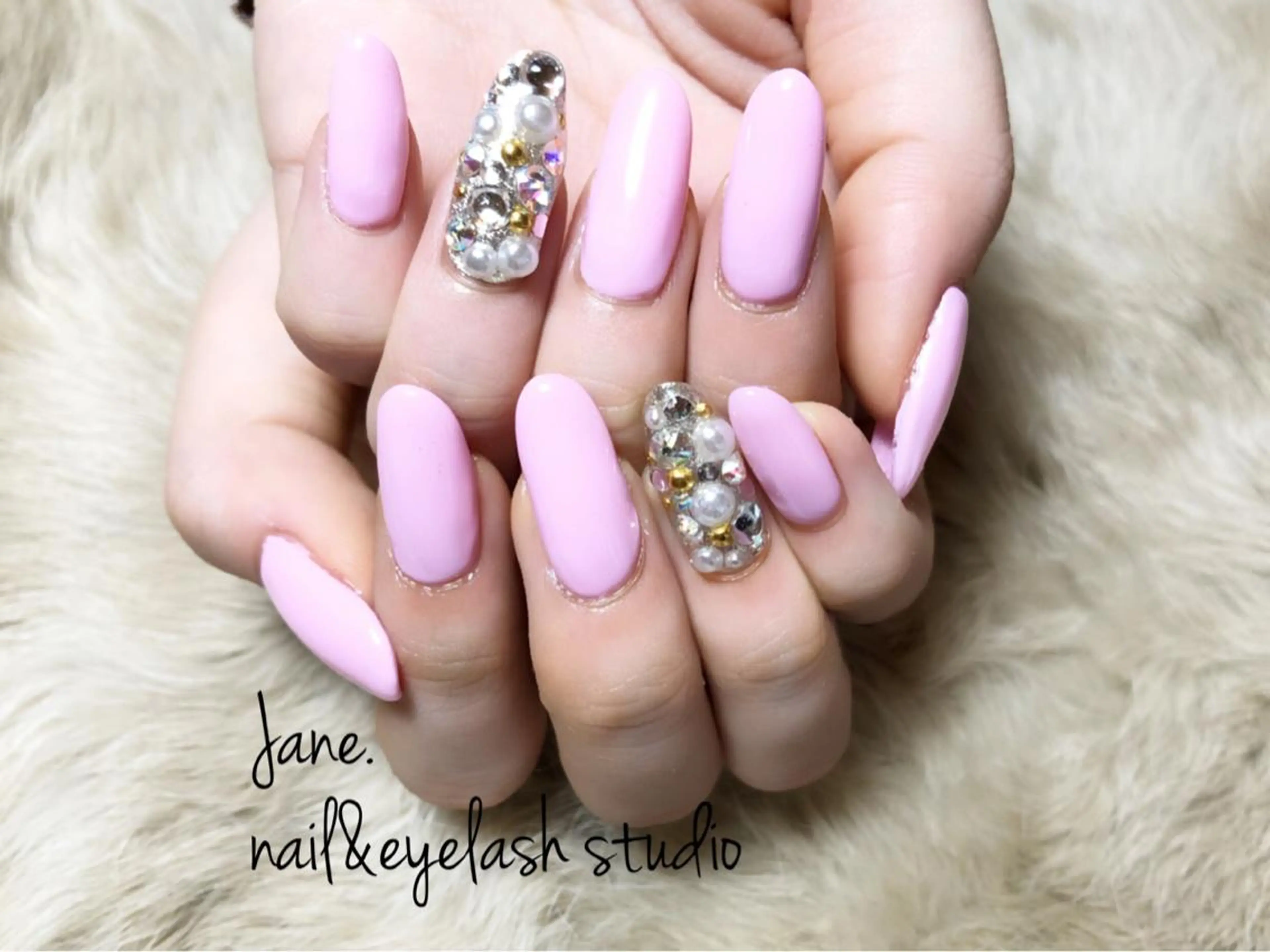 ネイル ジェルネイル Yakko pas á pasのネイルデザイン