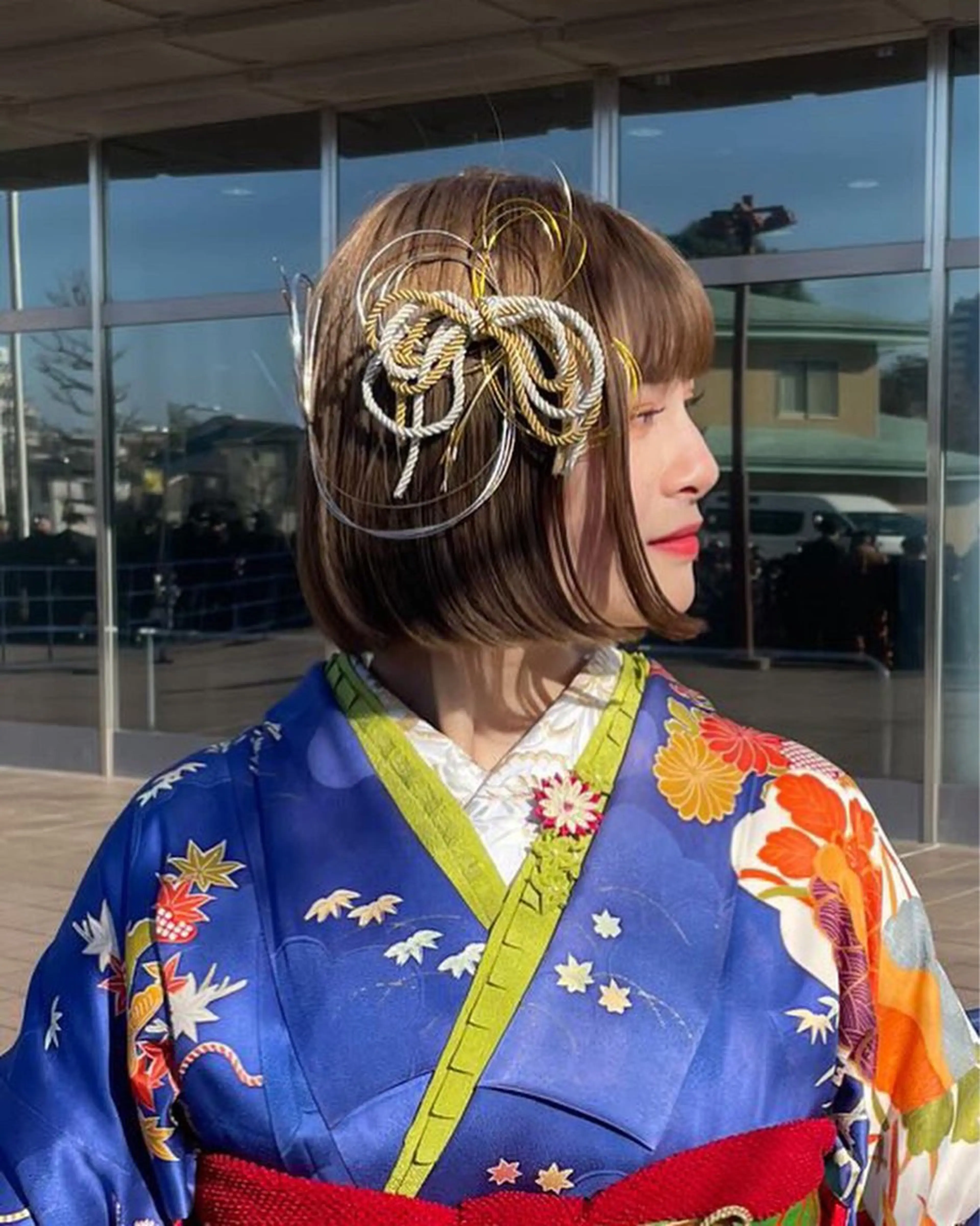 ショート ヘアアレンジ Yui. レイヤー/パーマのヘアスタイル