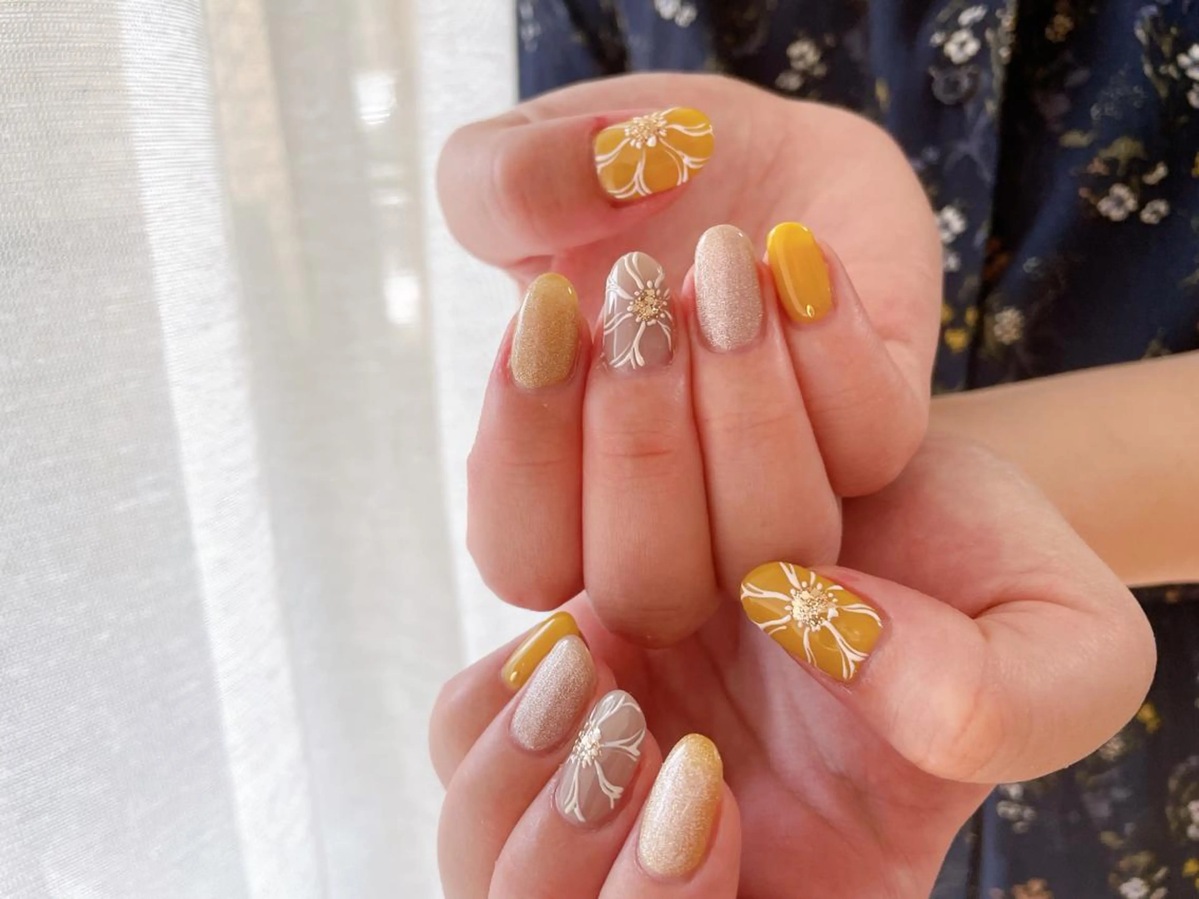 ネイル オーロラネイル フラワーネイル フットネイル フレンチネイル ジェルネイル ハンドネイル kikinail 溝の口のネイルデザイン