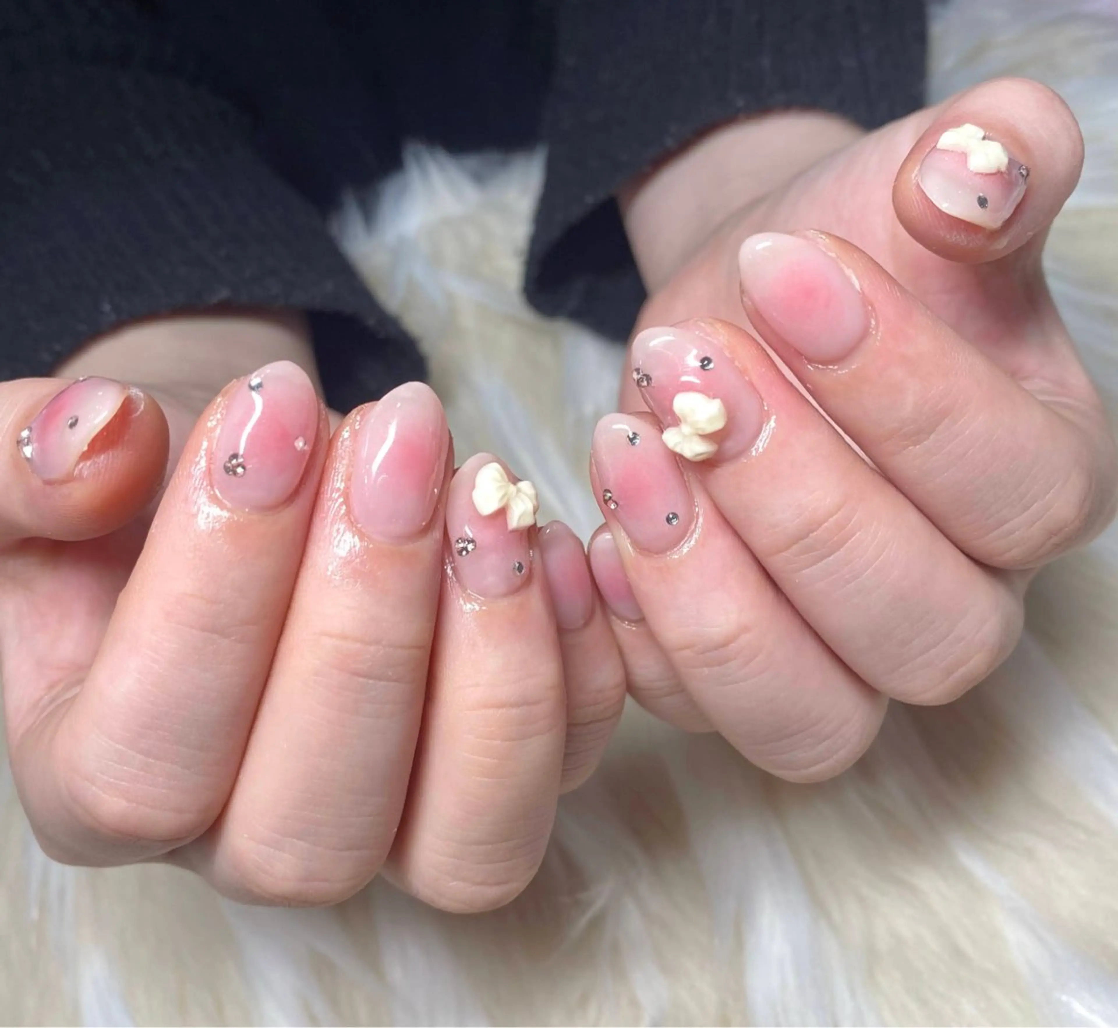 ネイル チークネイル 長さ出し フレンチネイル ジェルネイル グラデーション ハンドネイル Nail&eye Belire 新宿のネイルデザイン