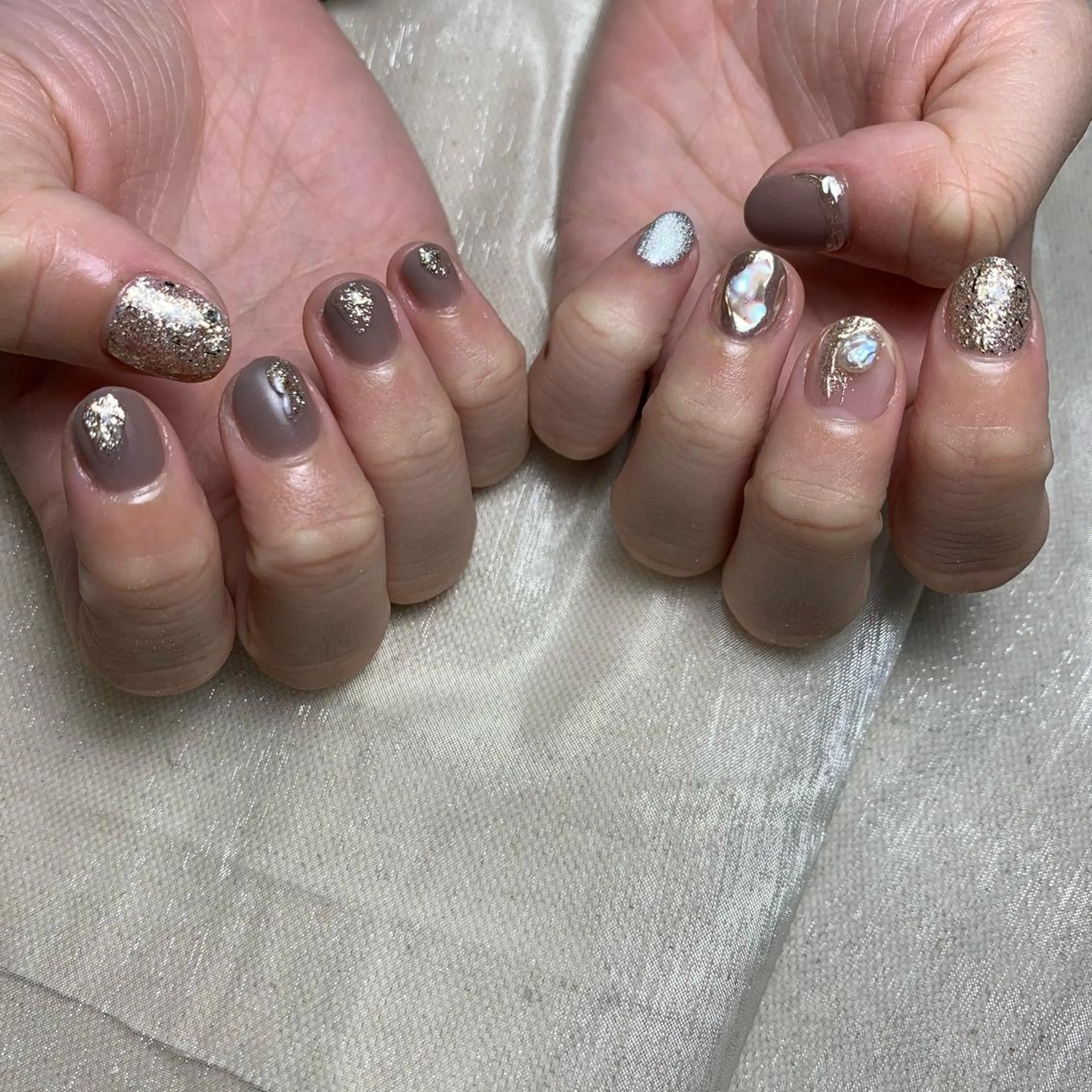 ネイル マットネイル repos~ルポ~所属・里見 麗のネイルデザイン