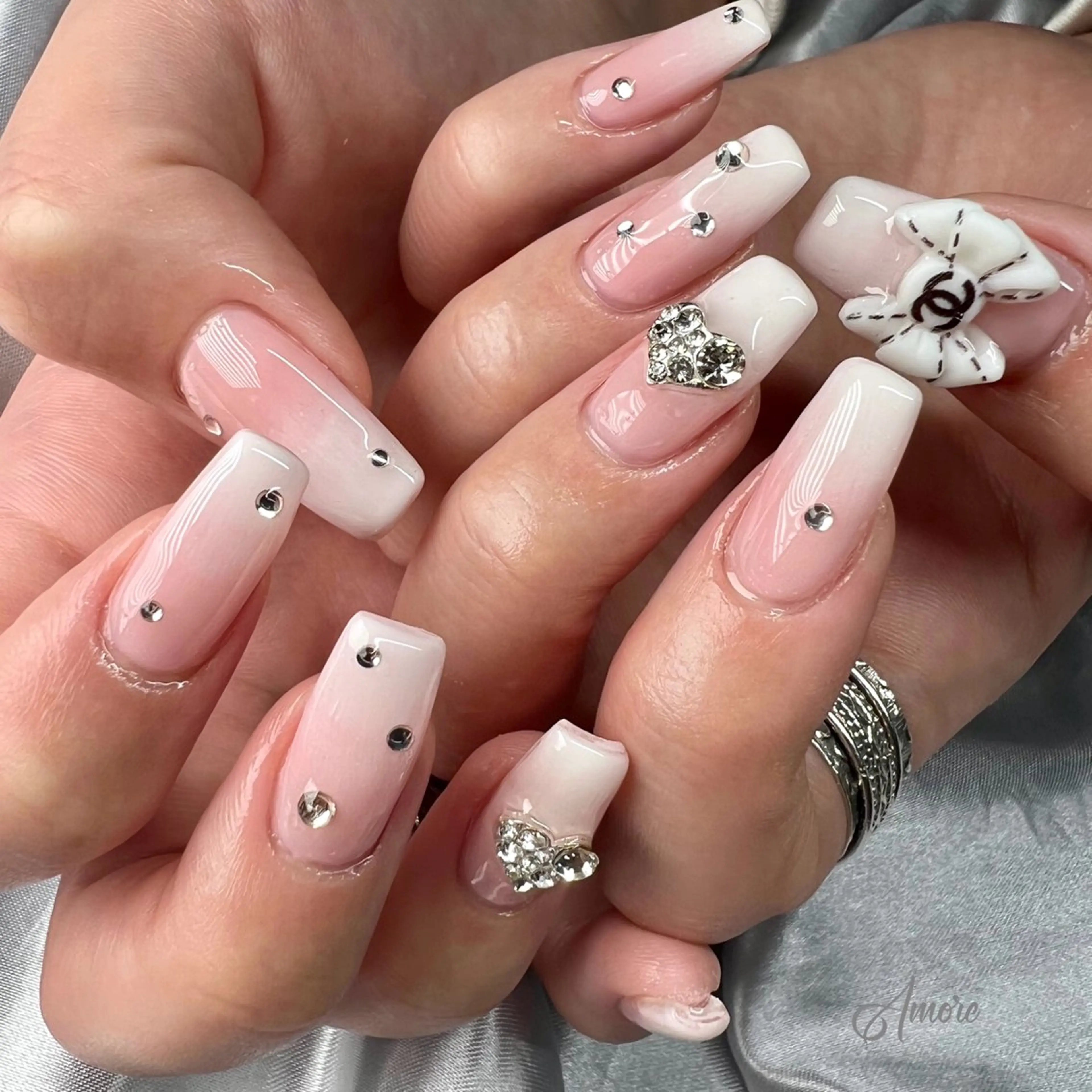 ネイル ジェルネイル 韓国ネイル パラジェル You kyehwaのネイルデザイン