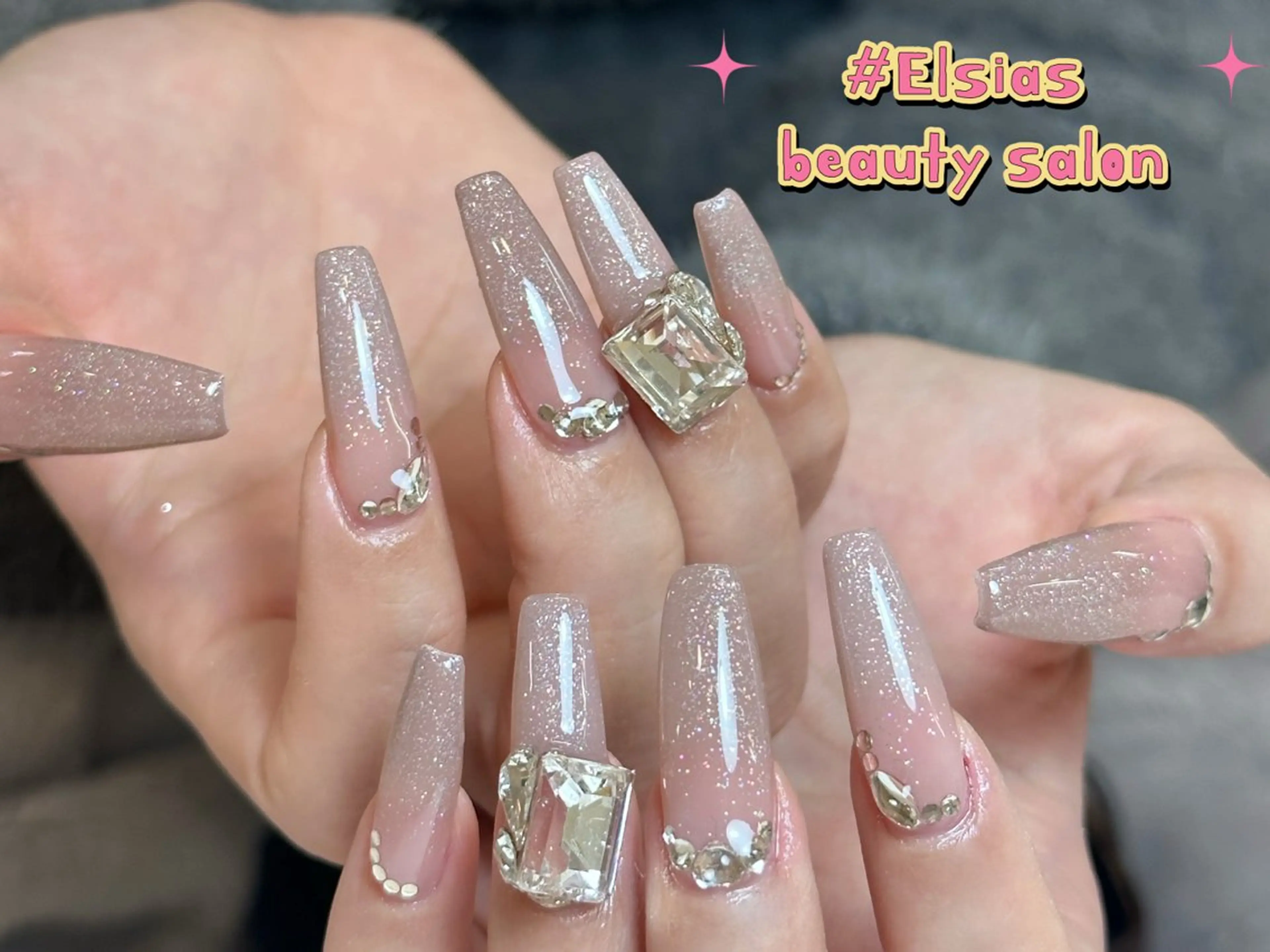 ネイル 🌸Elsias momokoのネイルデザイン