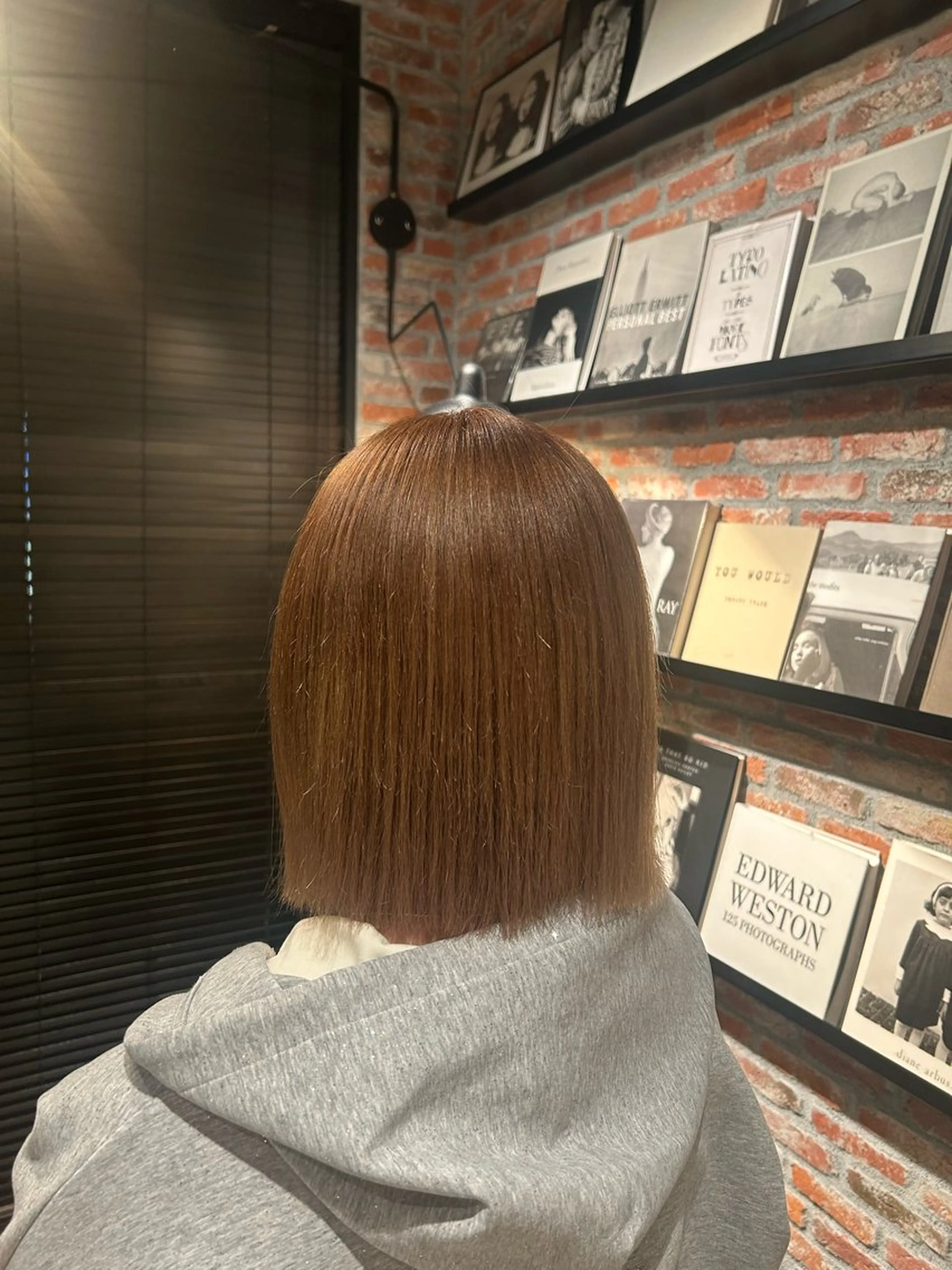 カラー りお ブリーチカラーのヘアスタイル