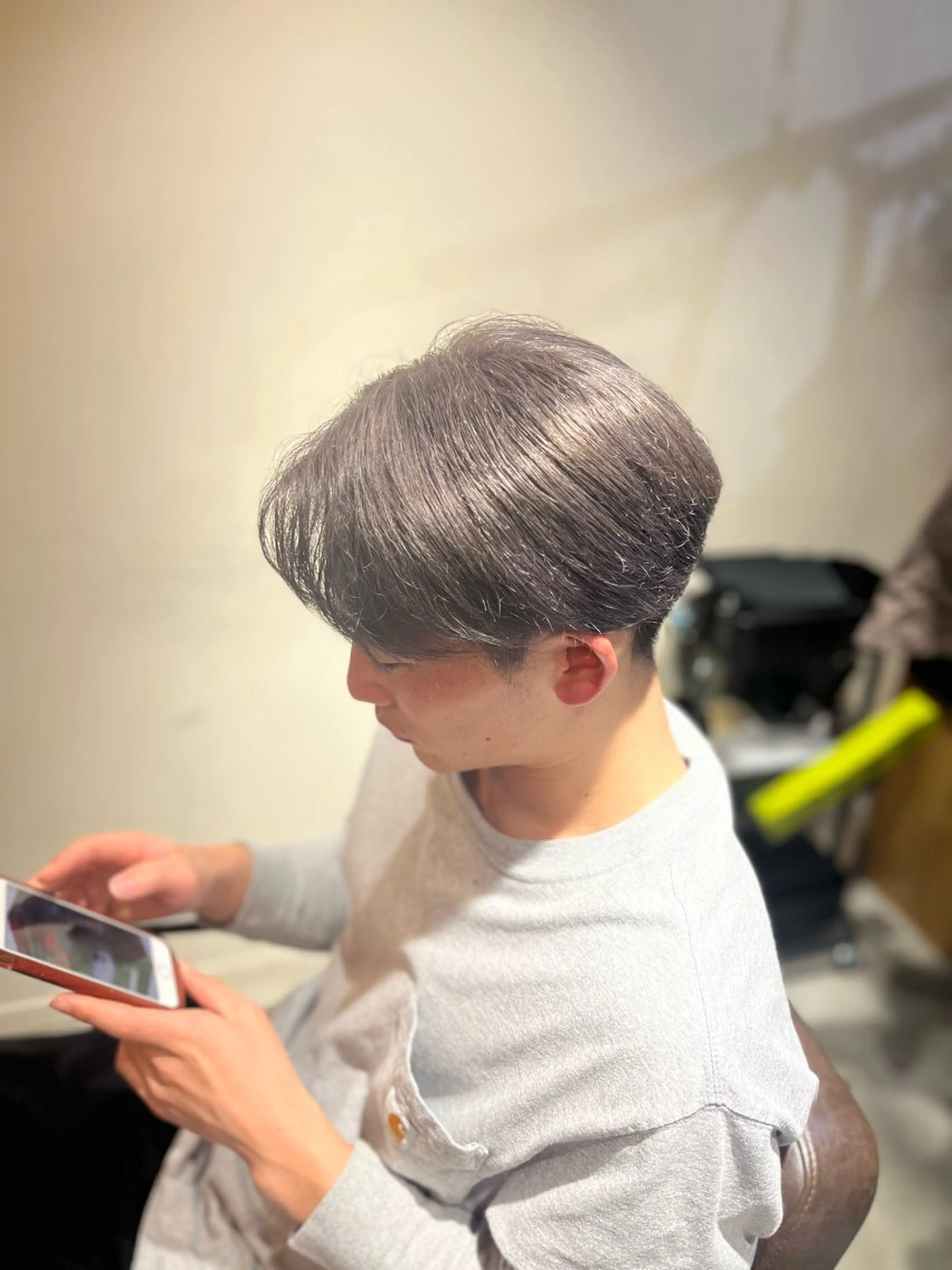 メンズ 塩川ももこ/ 自然な縮毛矯正のヘアスタイル