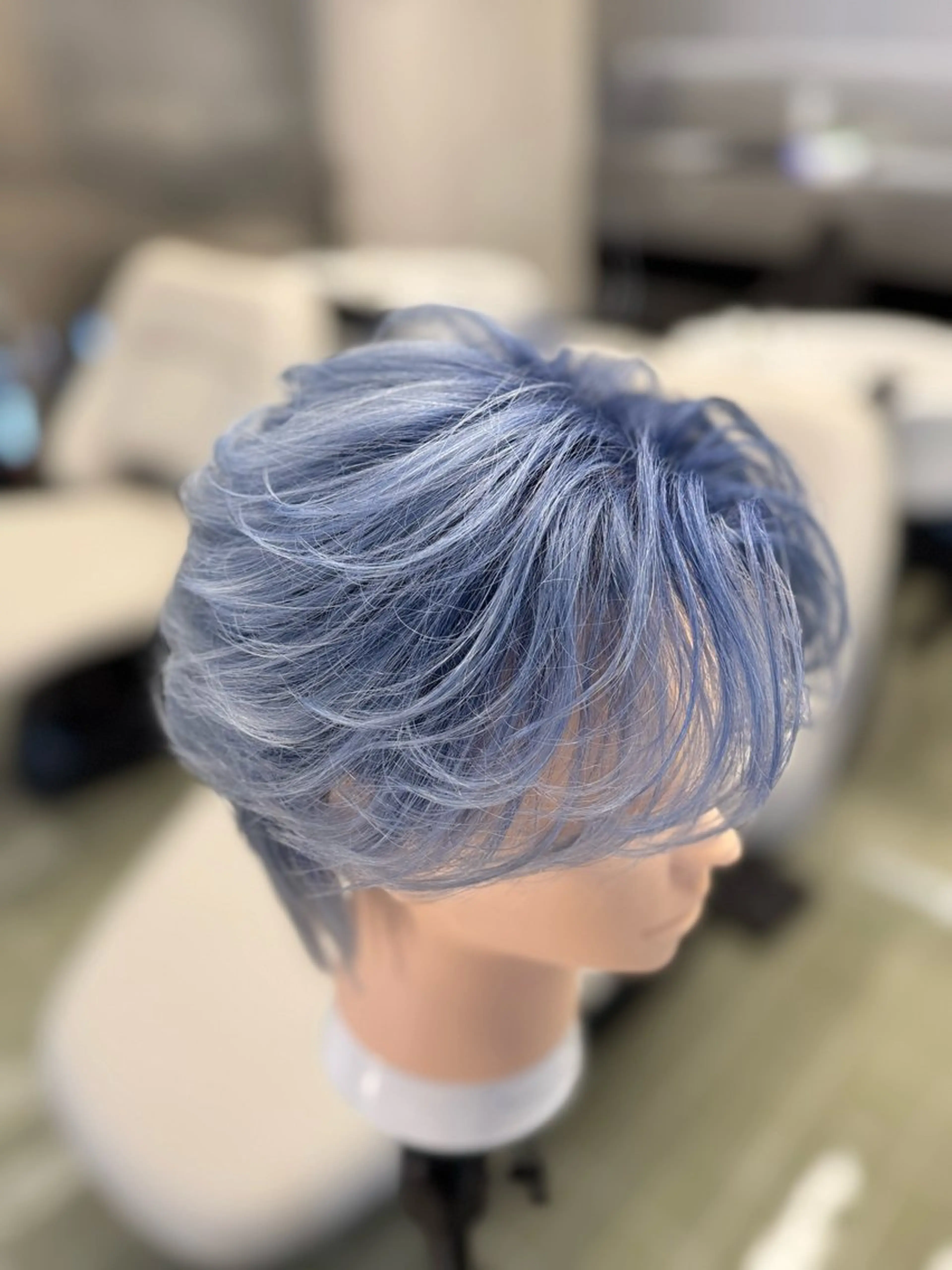 ミディアム カラー バレイヤージュ ブリーチ 透明感カラー デザインカラー レイヤーカット men's salon Gaudi三宮店所属・メンズ専門🔥高品質 韓国風/愛須🔥のヘアスタイル