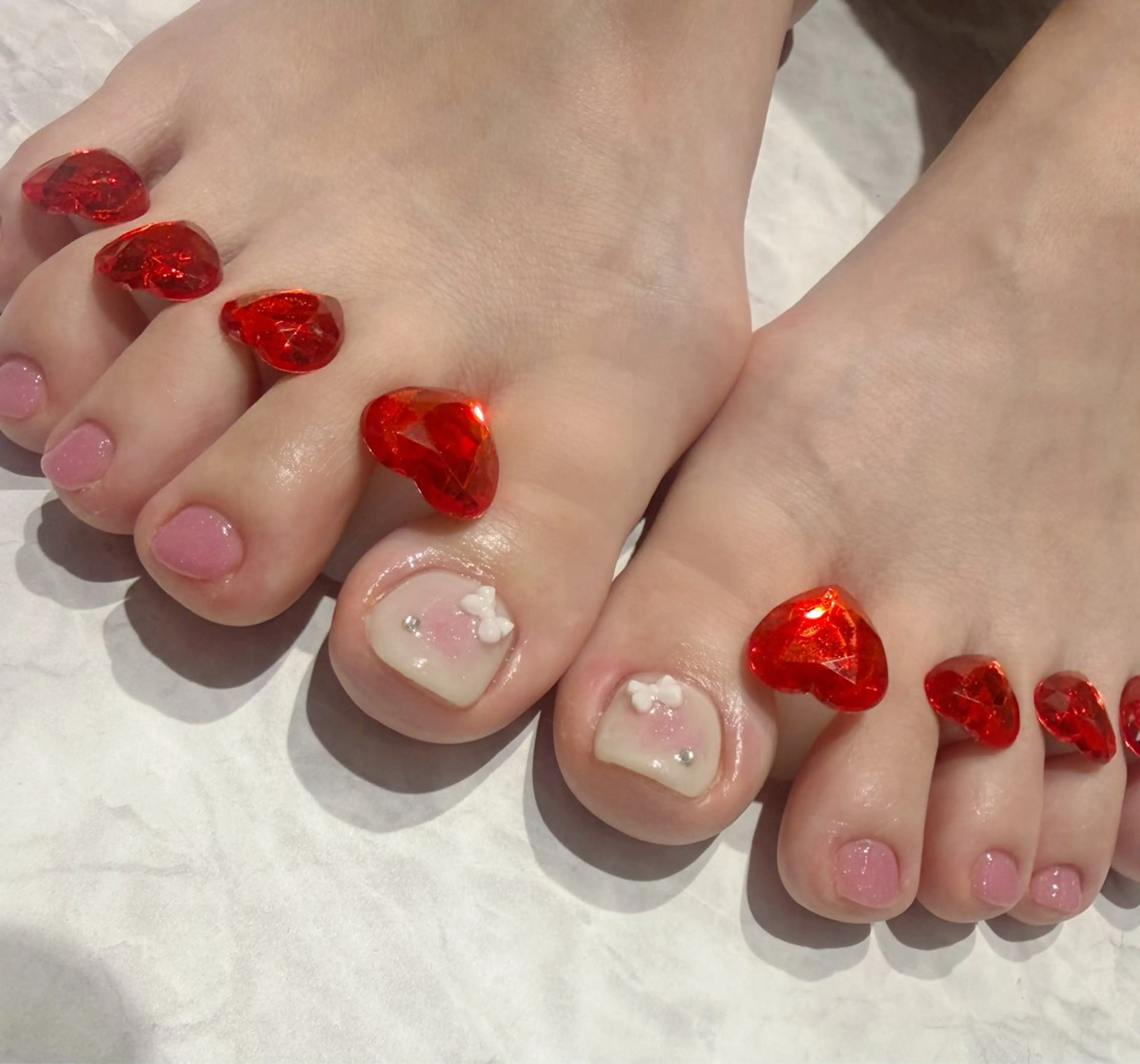 ネイル チークネイル フットネイル MAKI💎綺麗め 大人可愛い/堺筋本町のネイルデザイン