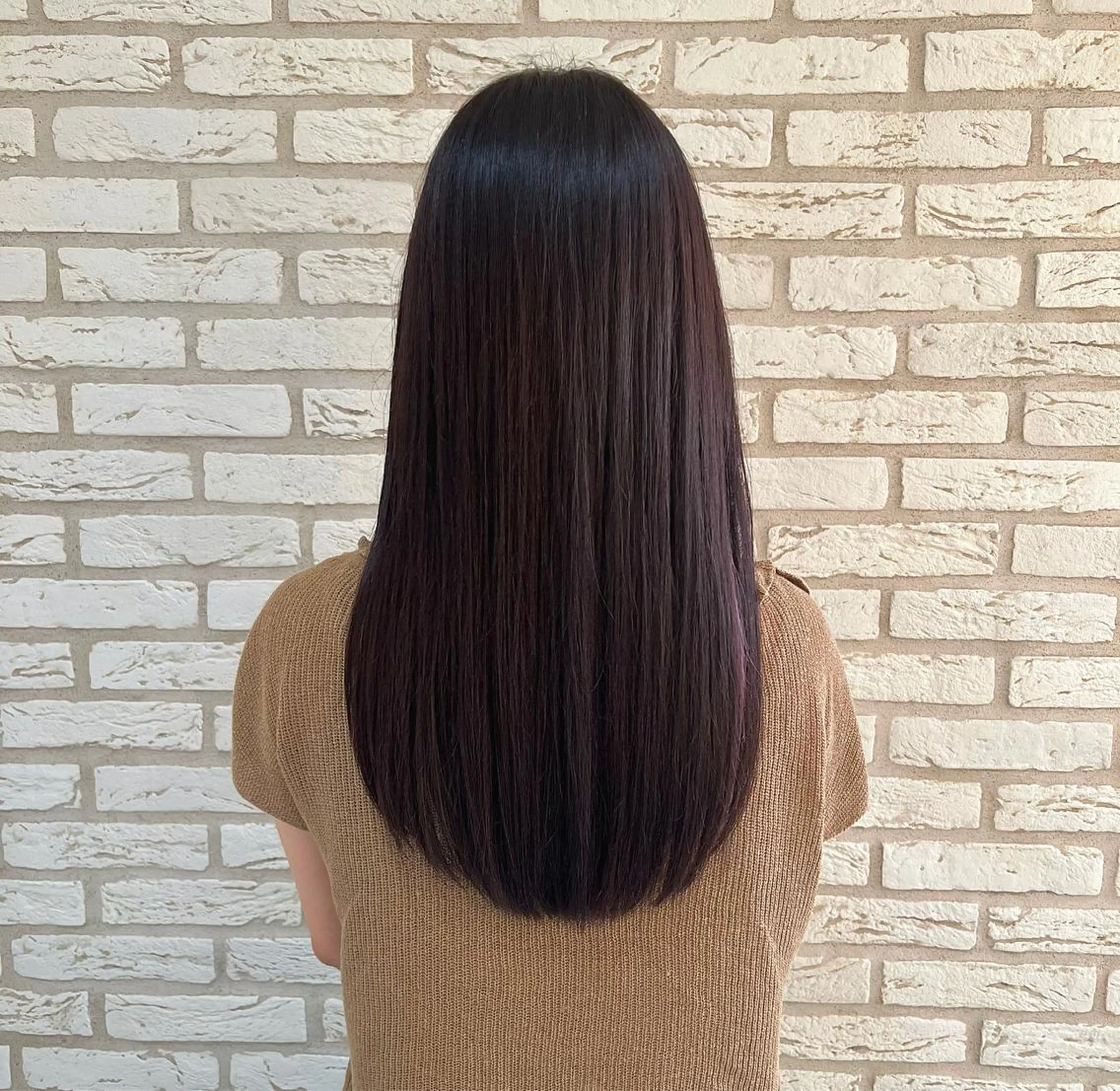 ロング パープルカラー 切りっぱなしボブ 👩🏼ミニボブのヘアスタイル