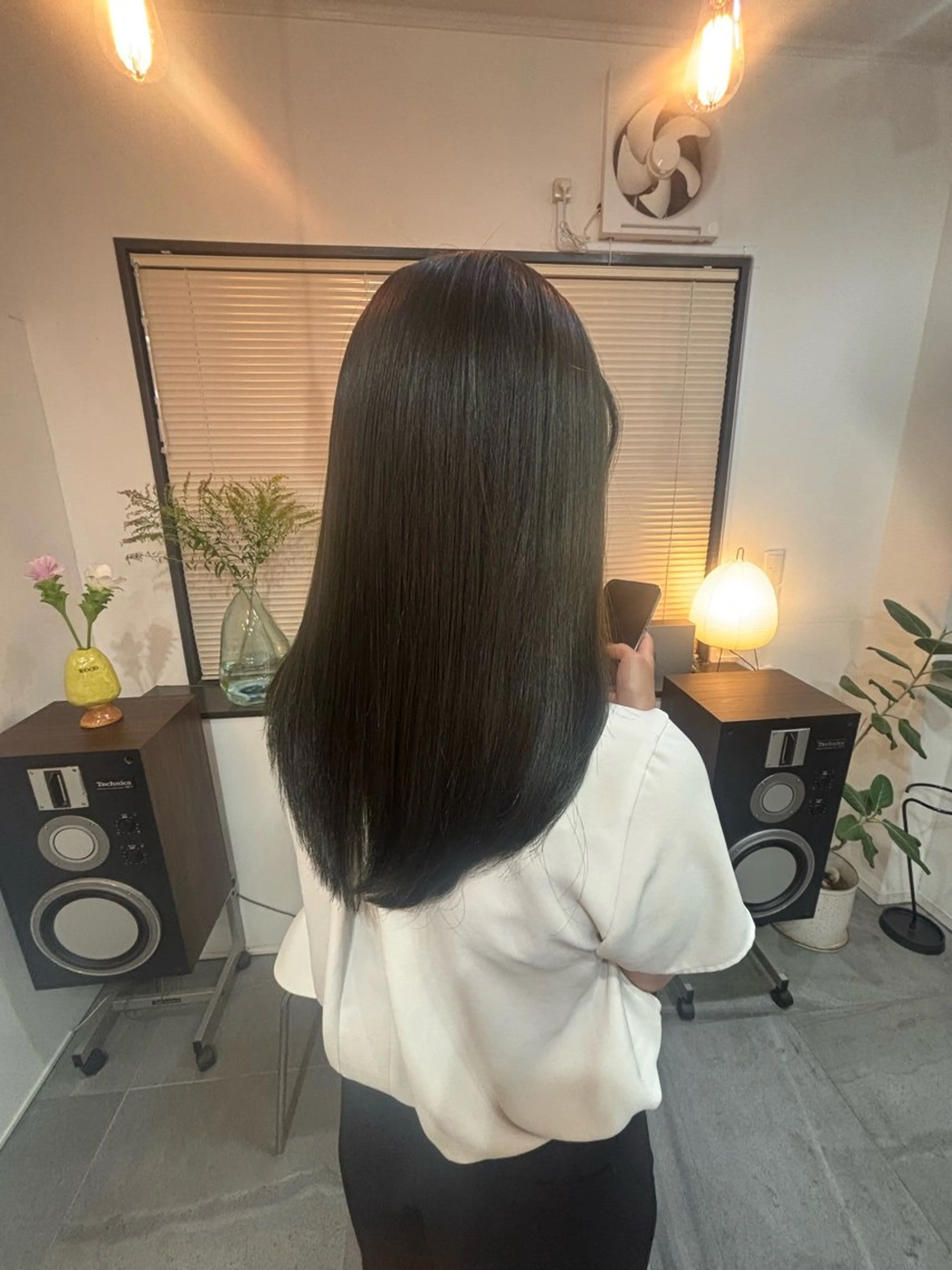 セミロング カラー カット ヘアカラー トリートメント 蔵前🫧韓国風レイヤ ーカット🫧KAHOのヘアスタイル