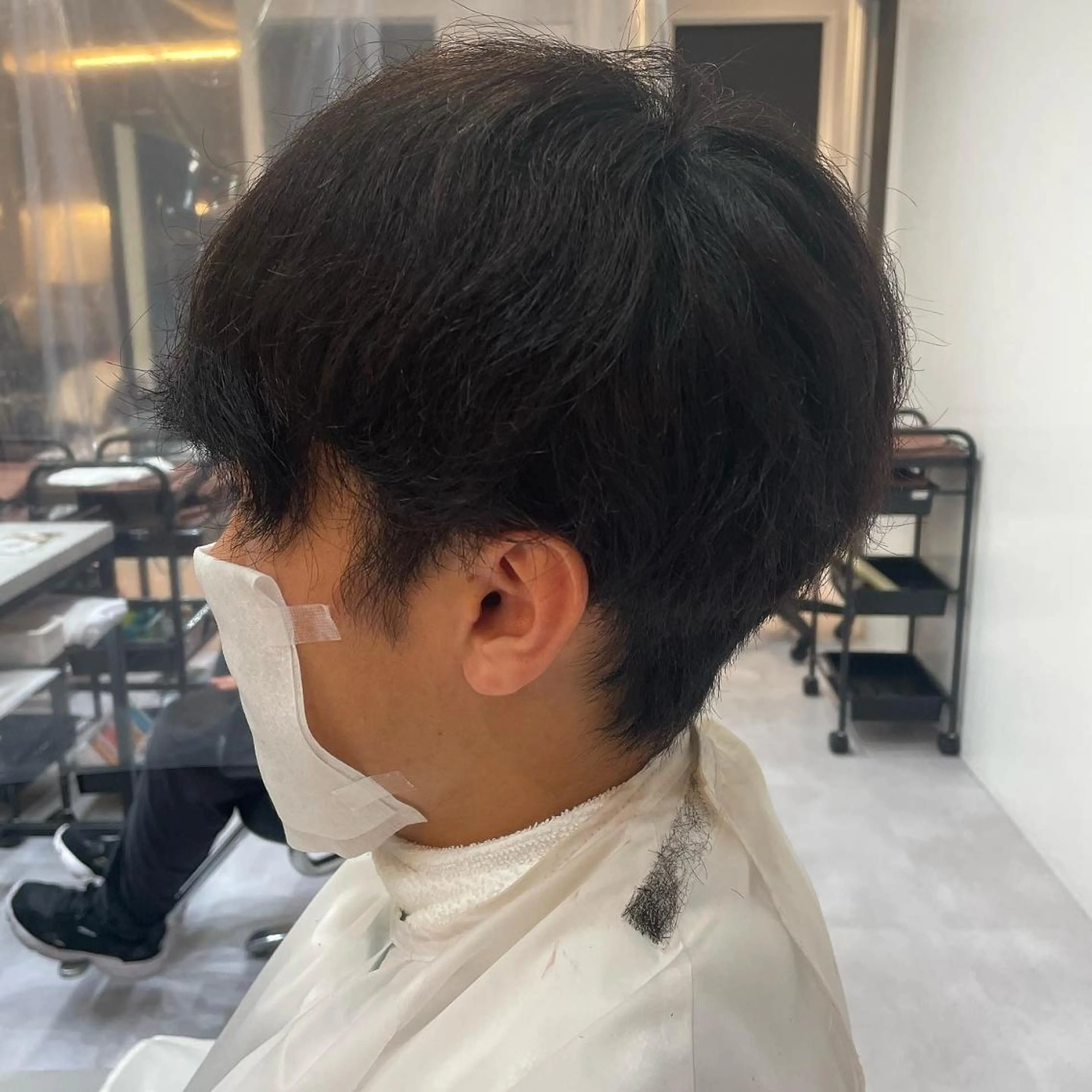 ショート 髪質改善× 白髪ぼかし溝江のヘアスタイル