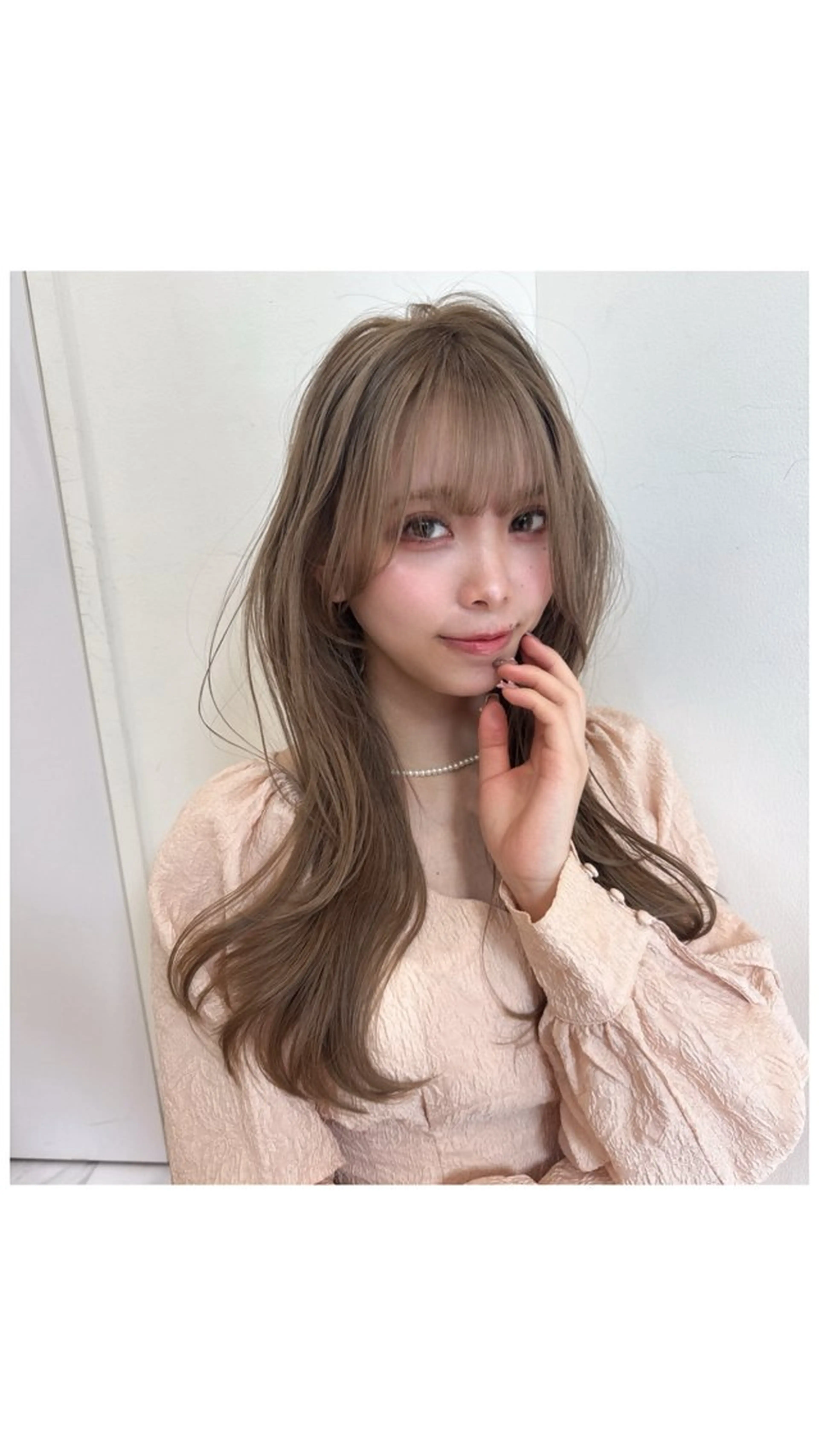 ロング カラー ベージュカラー 透明感カラー 韓国風ヘア レイヤーカット ロング カット ヘアカラー 🌟TOSHI/透明 感カラー/ショートのヘアスタイル