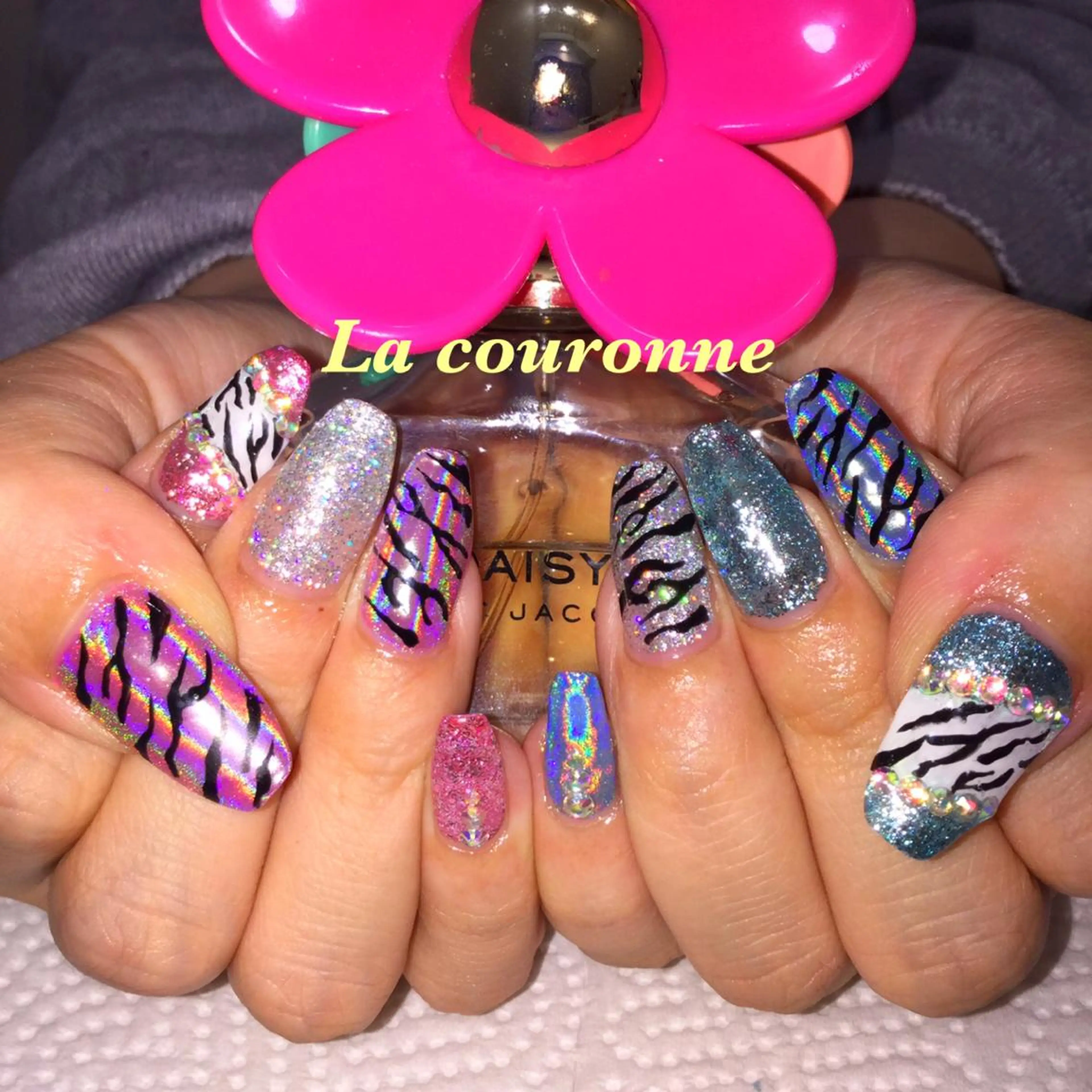 ネイル ハンドネイル Lacouronne NATSUMIのネイルデザイン