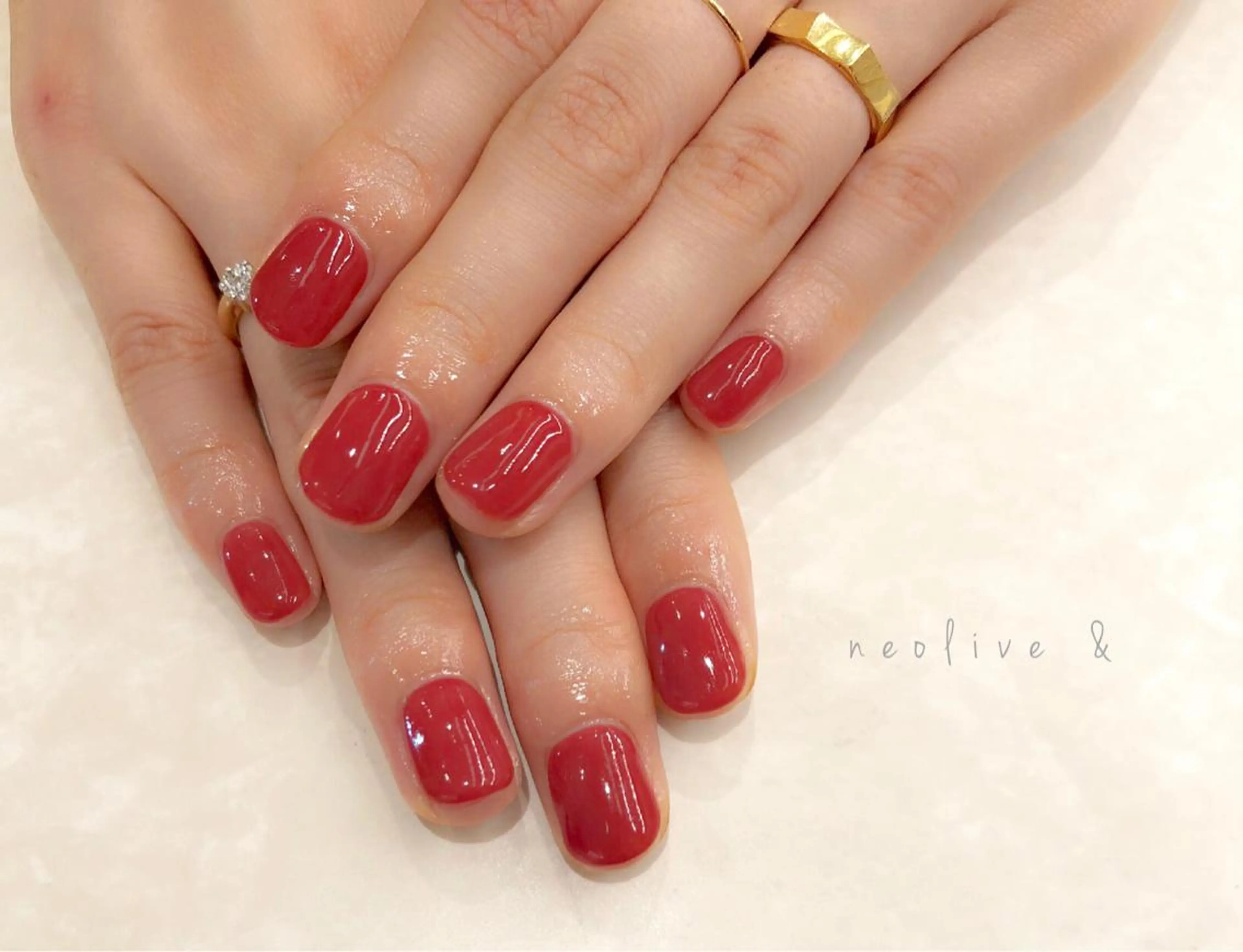ネイル マツエク・マツパ 赤色 ハンドネイル Yuriko Omi パラジェル/渋谷のネイルデザイン